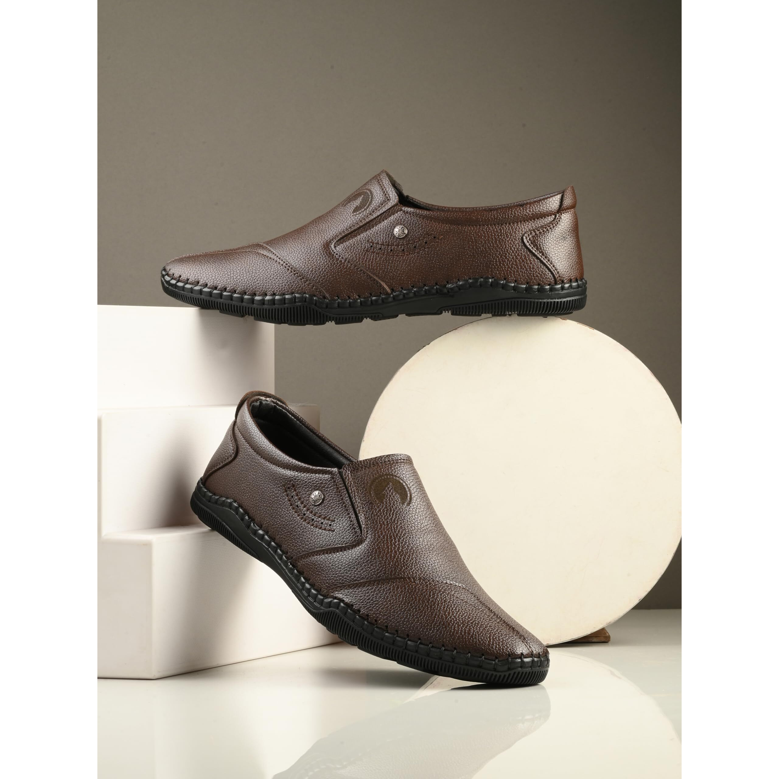 Rising Wolf Men's Formal Shoe (Brown, 9)