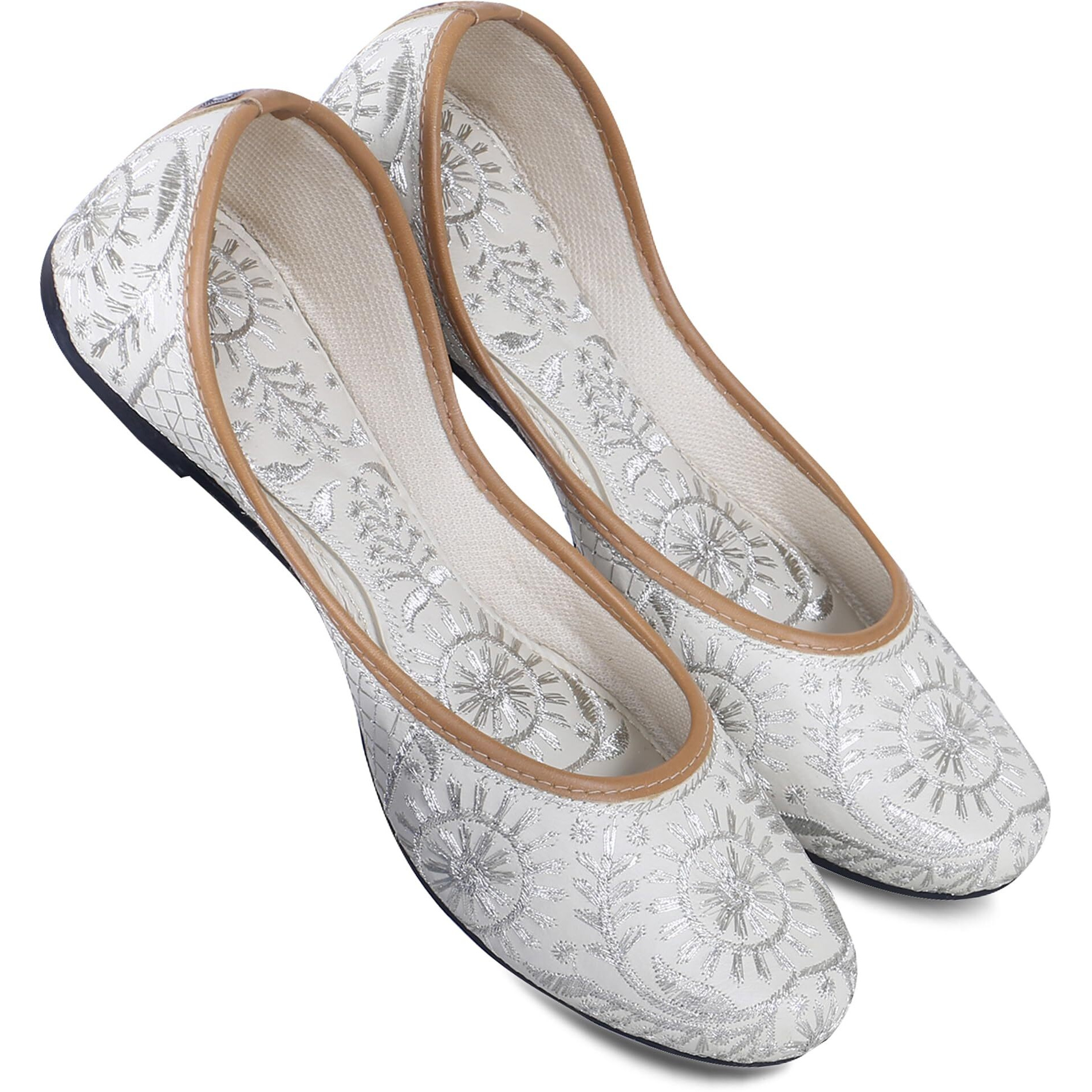 DFR Woman Embroidered Punjabi Mojari Jutti Juti for Women Shoe, Color CREAM2 | UK Size 4