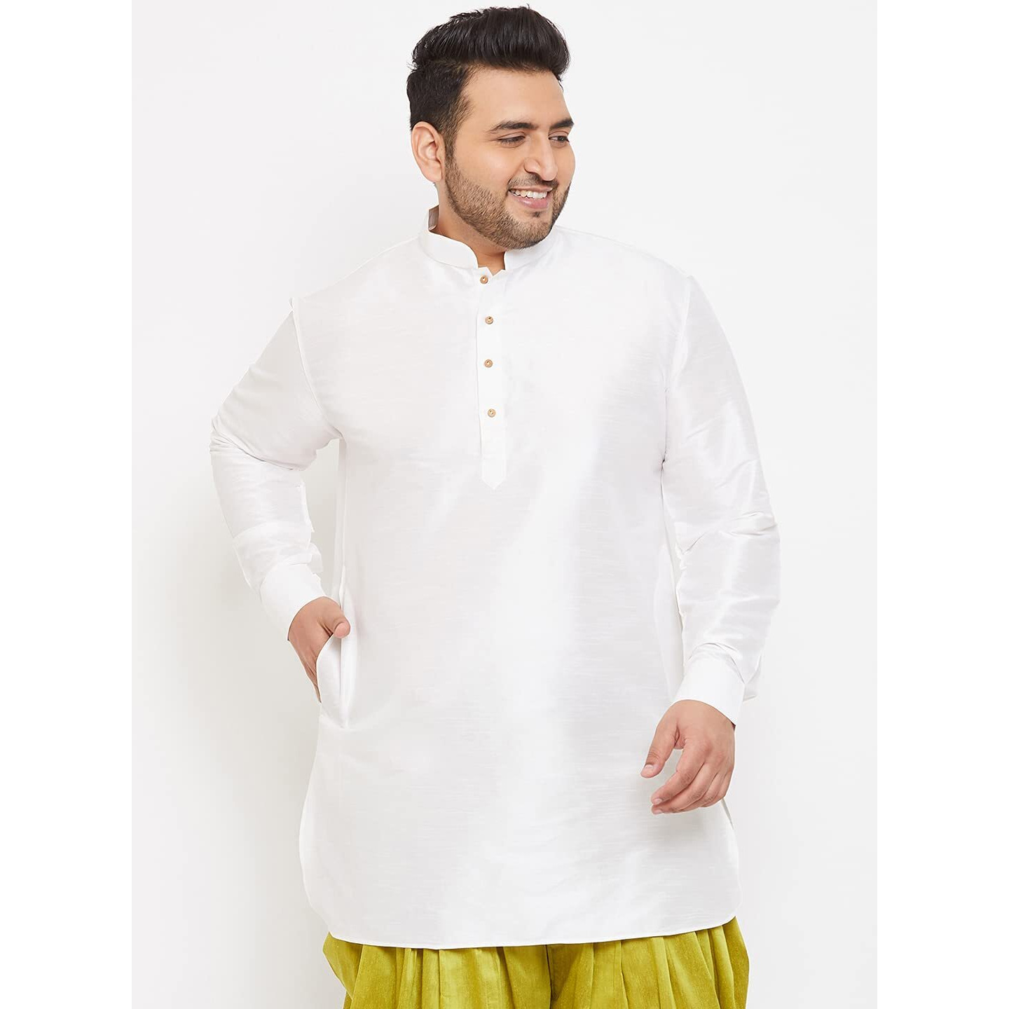 VASTRAMAY Plus Men's White Silk Blend Kurta || Silk Blend Curved Hem Kurta || Elegance for Holi & Eid Celebration_VPLUSMUK001WH_54