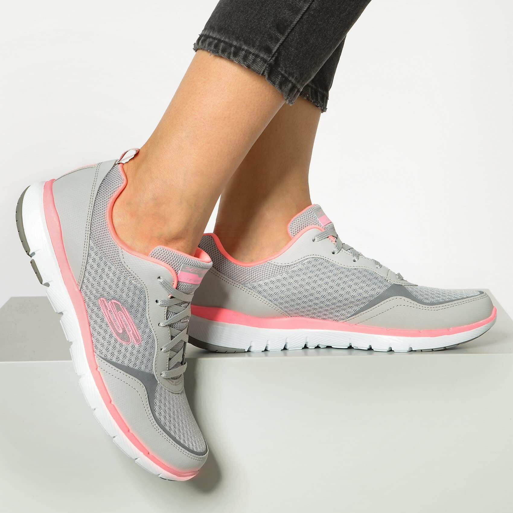 Skechers Womens Flex Appeal 3.0-GO Forward Light Gray/HOT Pink Casual Shoe -3 UK (6 US) (13069)