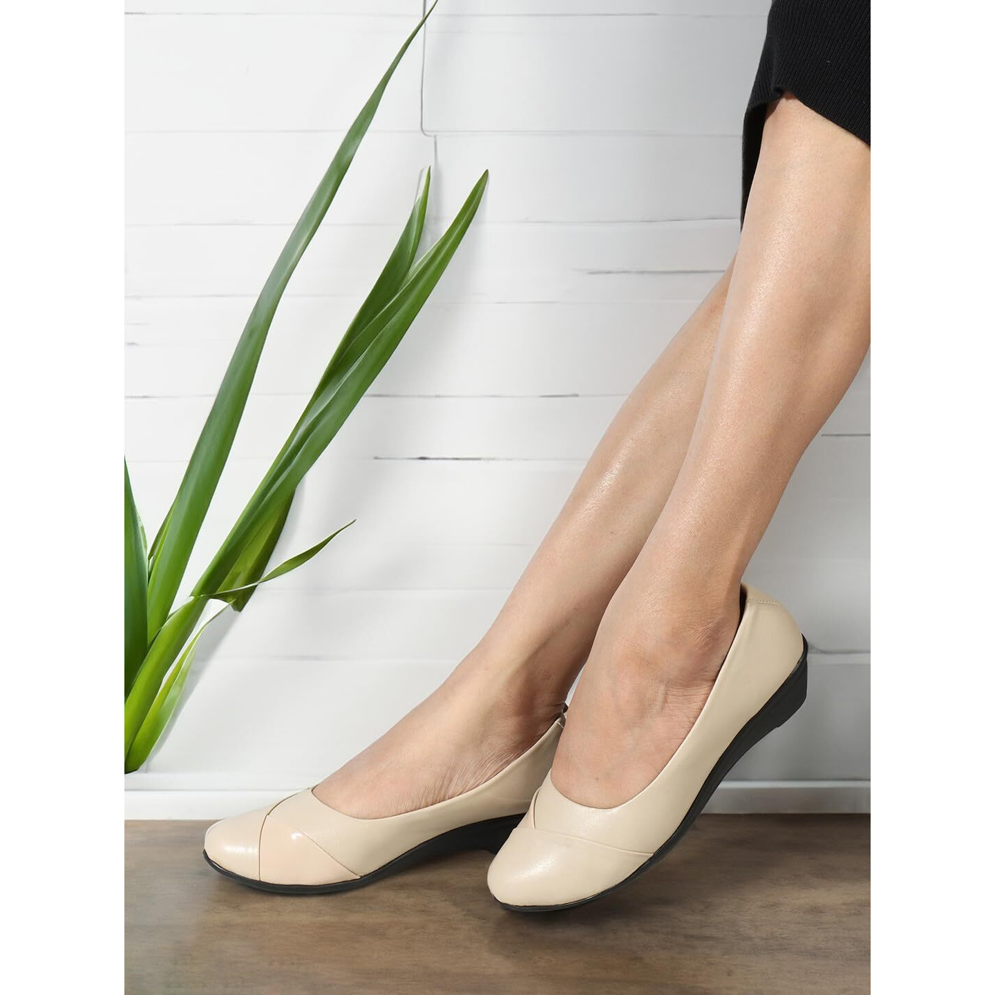 Denill Womens Beige Ballet Flat 8 UK