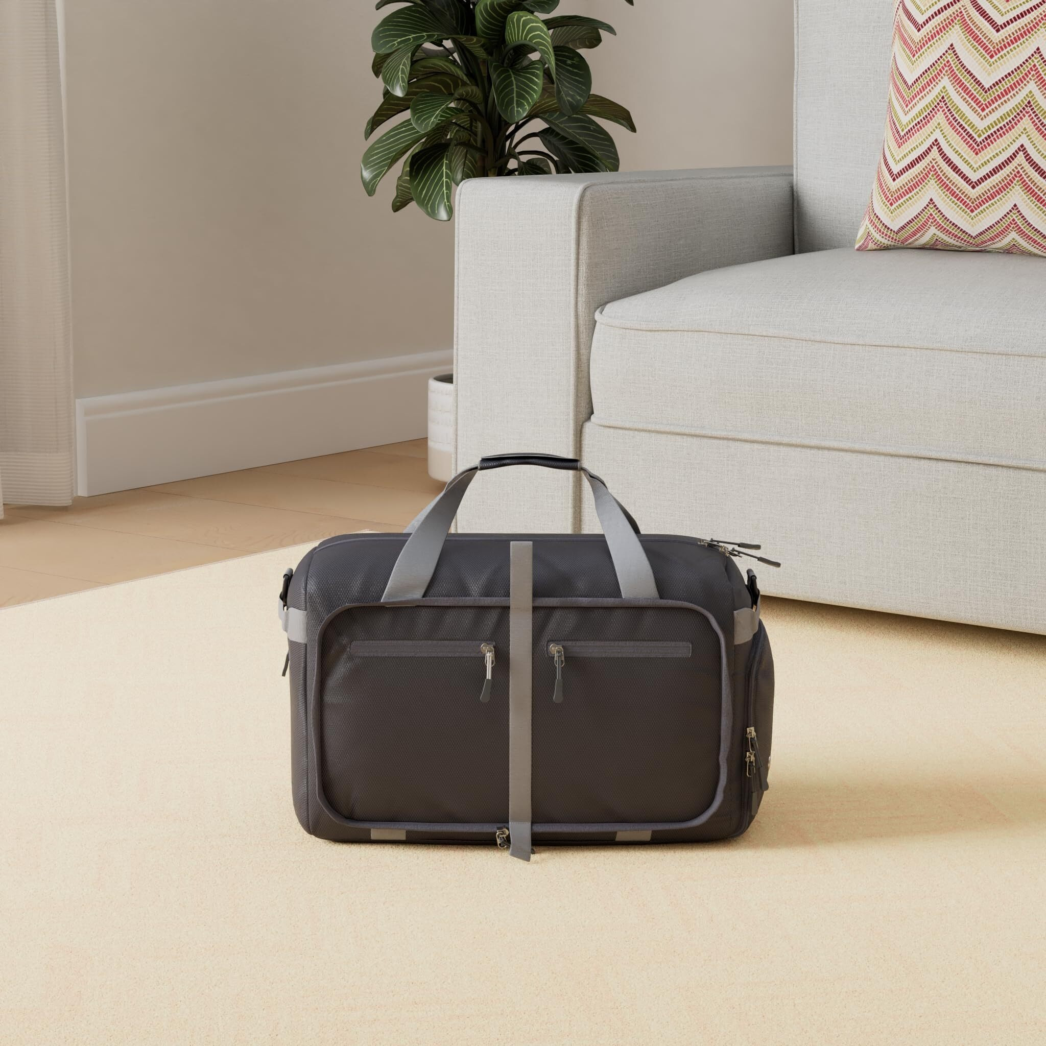 FATMUG Polyester Foldable Duffle Bag For Travel, Packing And Storage-Men And Women-45 L, Black, 53 x 24 x 30 Centimeters