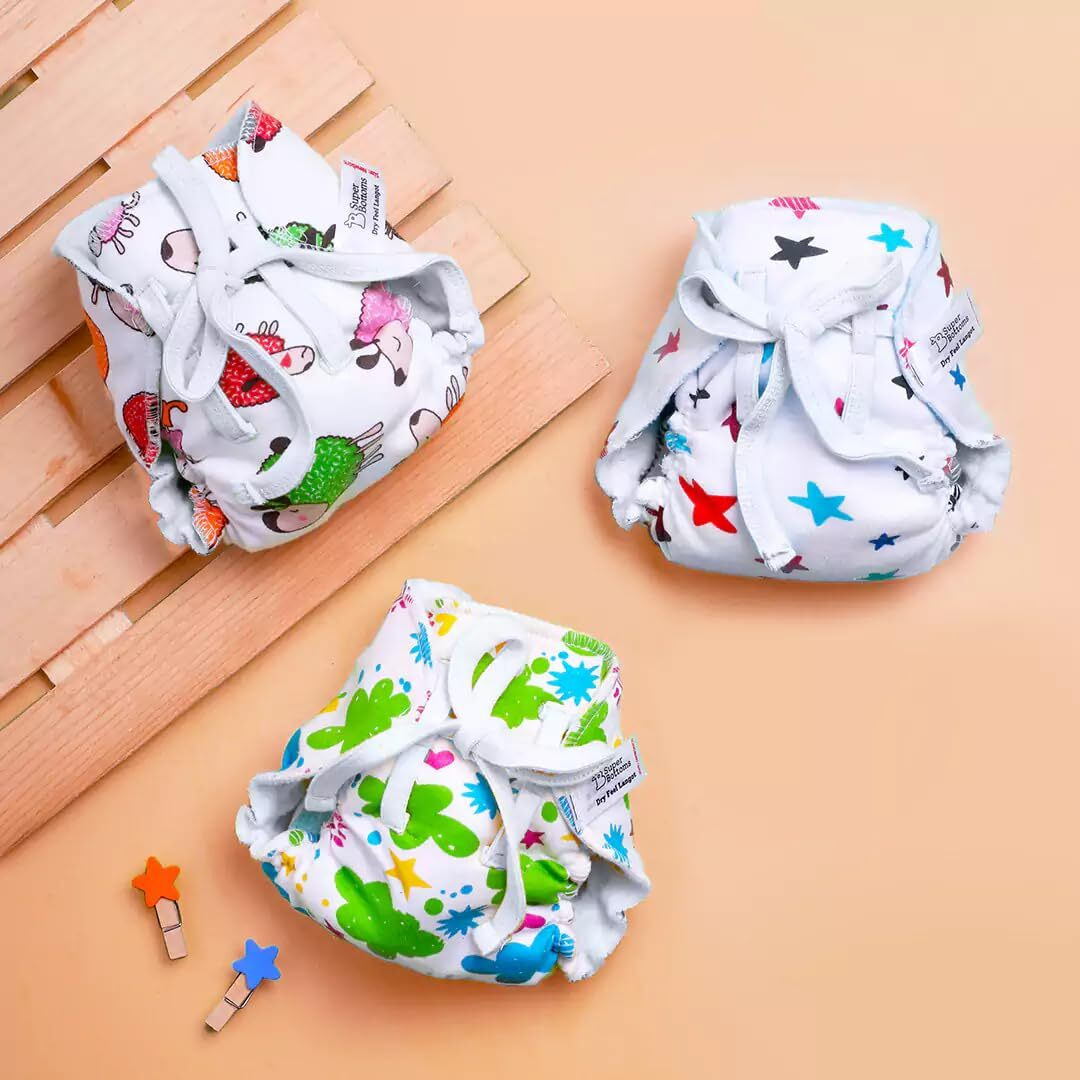 SuperBottoms DryFeel Baby Langot 0-6 months l Organic Cotton Modern Baby Nappy l Mess-free Langot with Gentle Elastics l Super DryFeel Top Layer l Diaper-free Time Essential