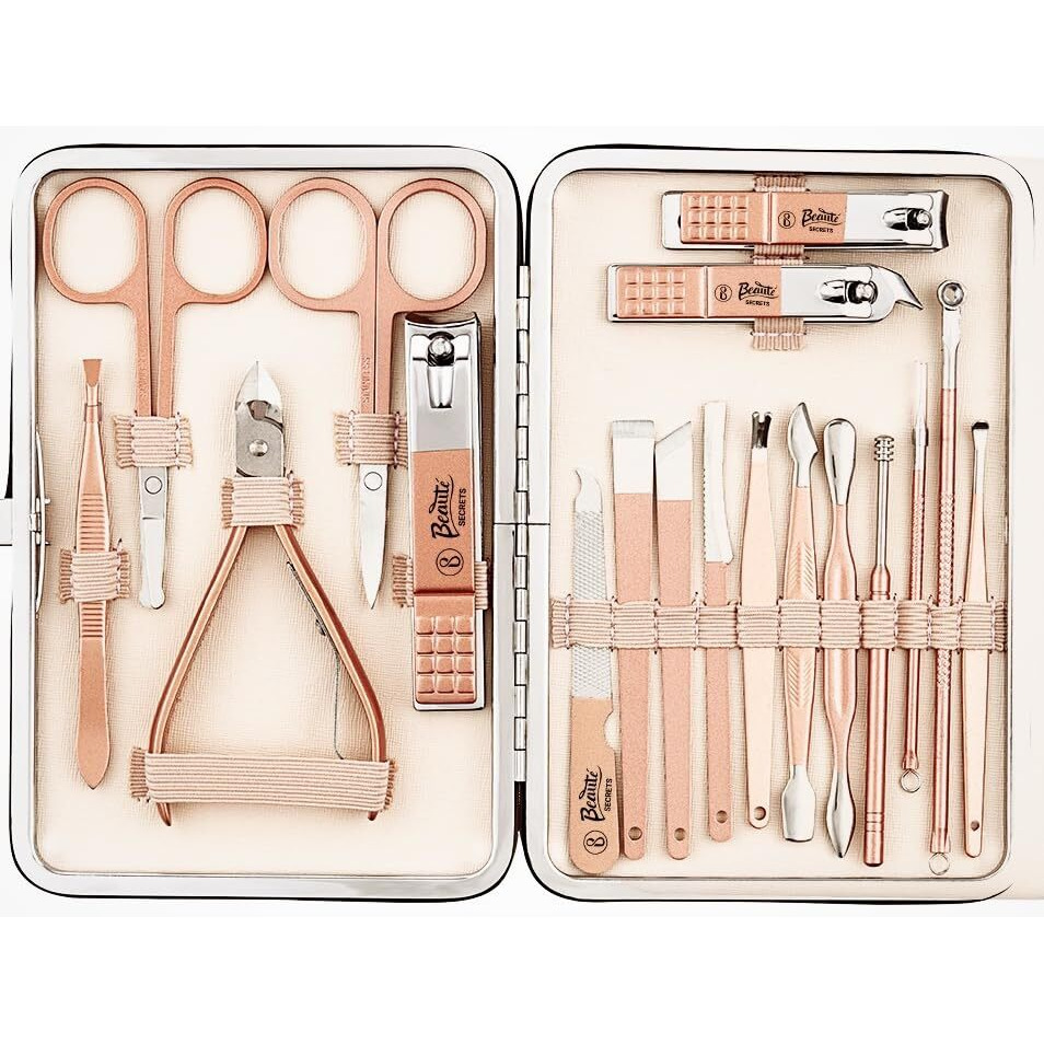 Beaut Secrets Manicure Kit, pedicure tools for feet, Nail Clipper, Manicure Pedicure kit for women and Men, 18 Pieces,Perfect Gifts for Women and Men (Rose Gold)