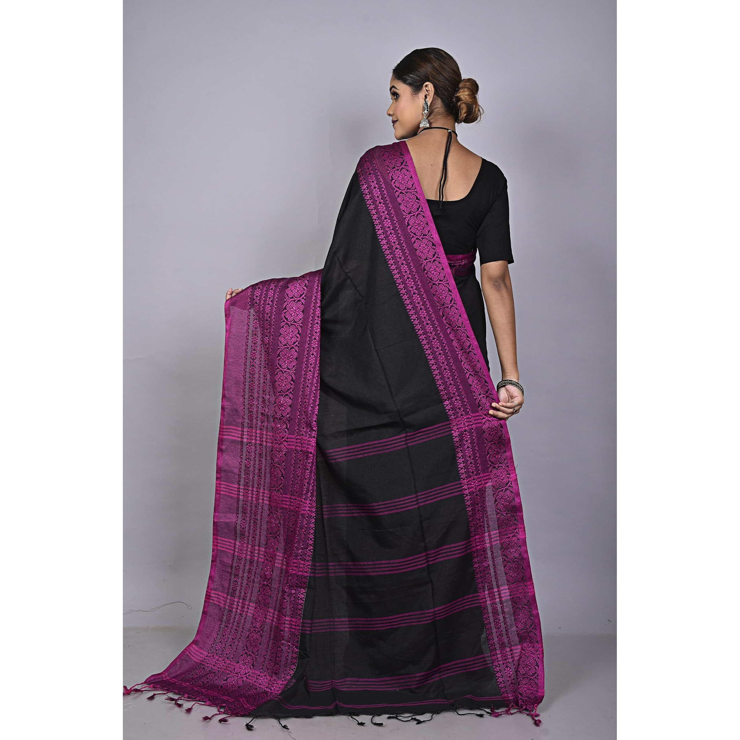 Laxmi Handloom Womens Traditional Bengal Handloom Begampuri Cotton Saree (Black Pink)