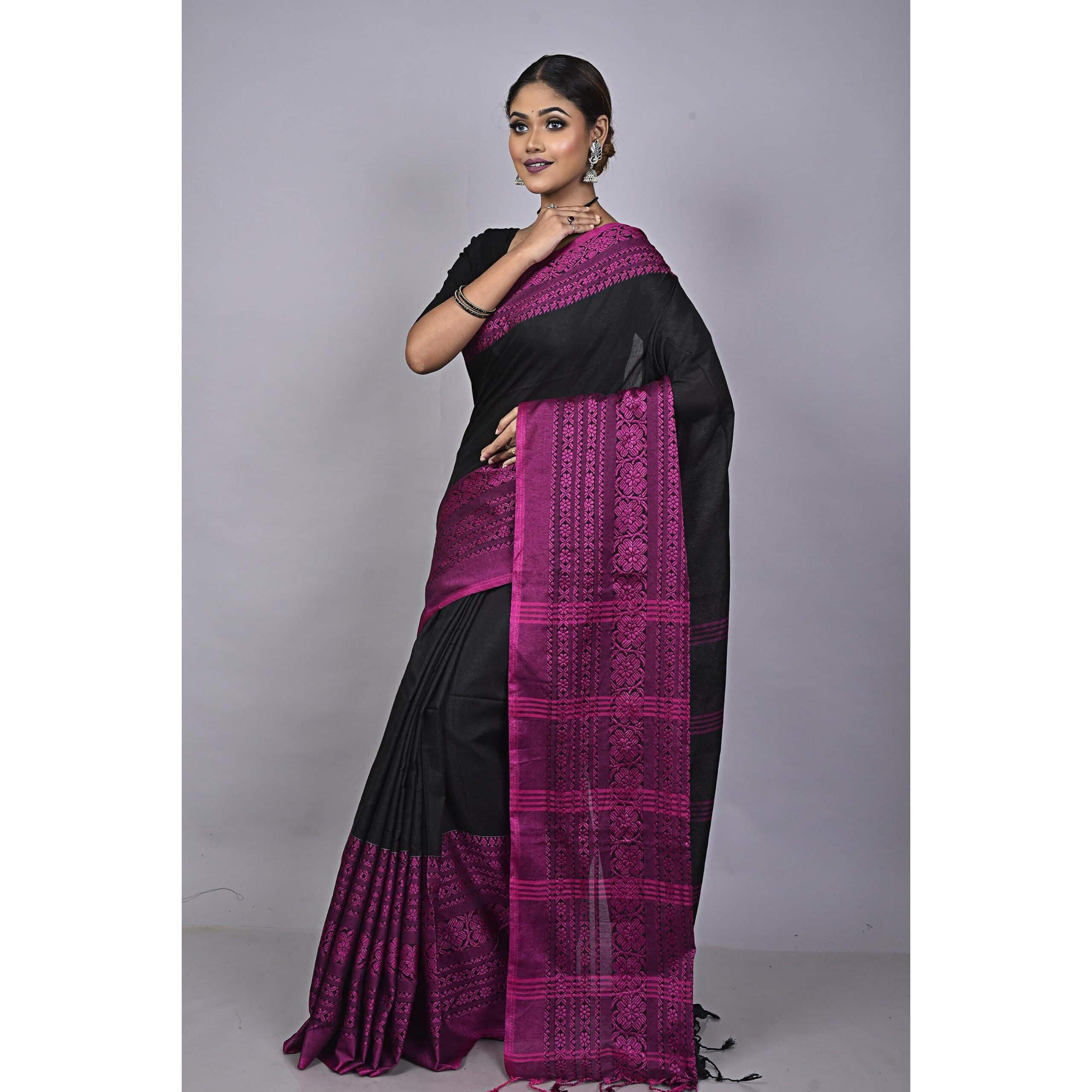 Laxmi Handloom Womens Traditional Bengal Handloom Begampuri Cotton Saree (Black Pink)