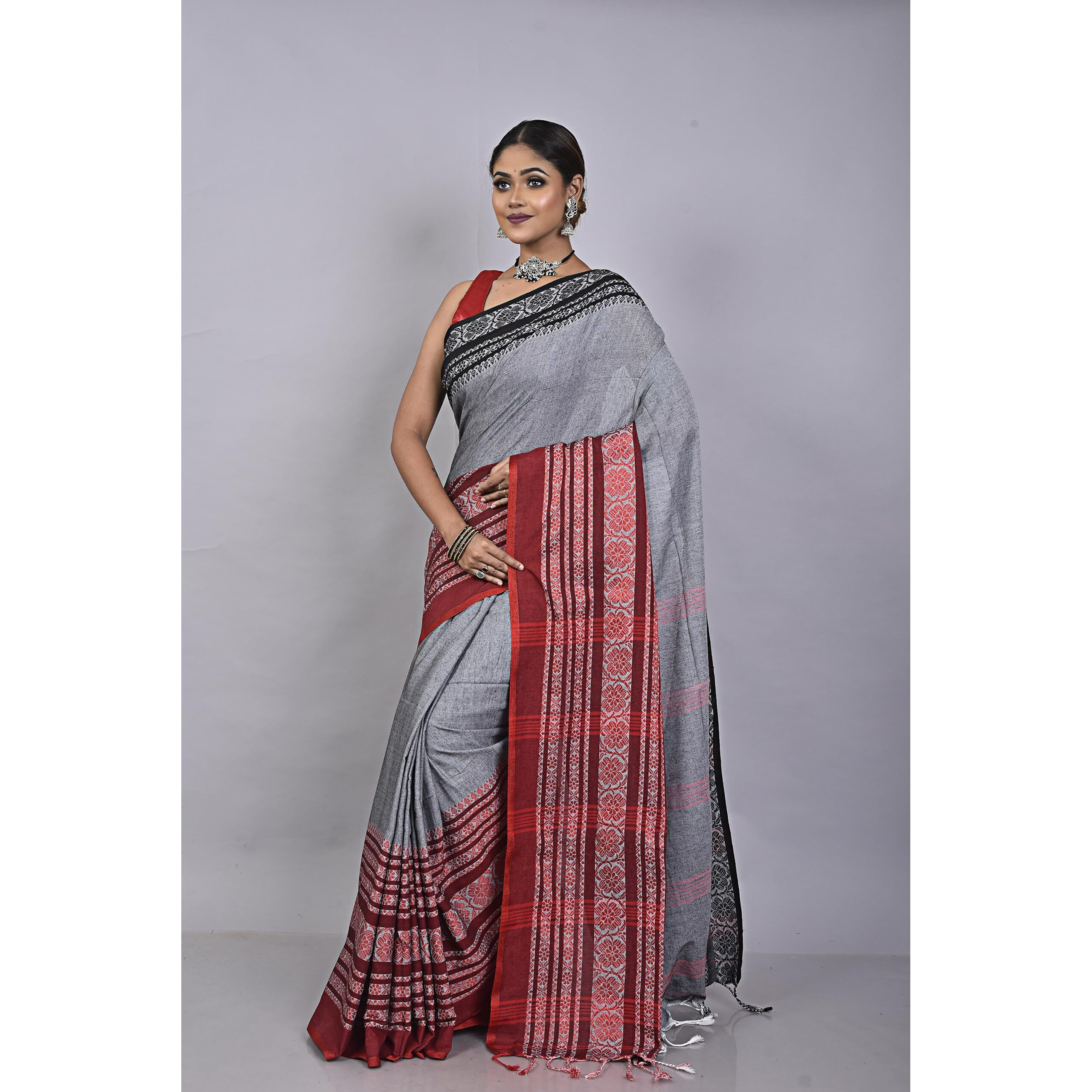 Laxmi Handloom Womens Traditional Bengal Handloom Begampuri Cotton Saree (Grey Red Black)