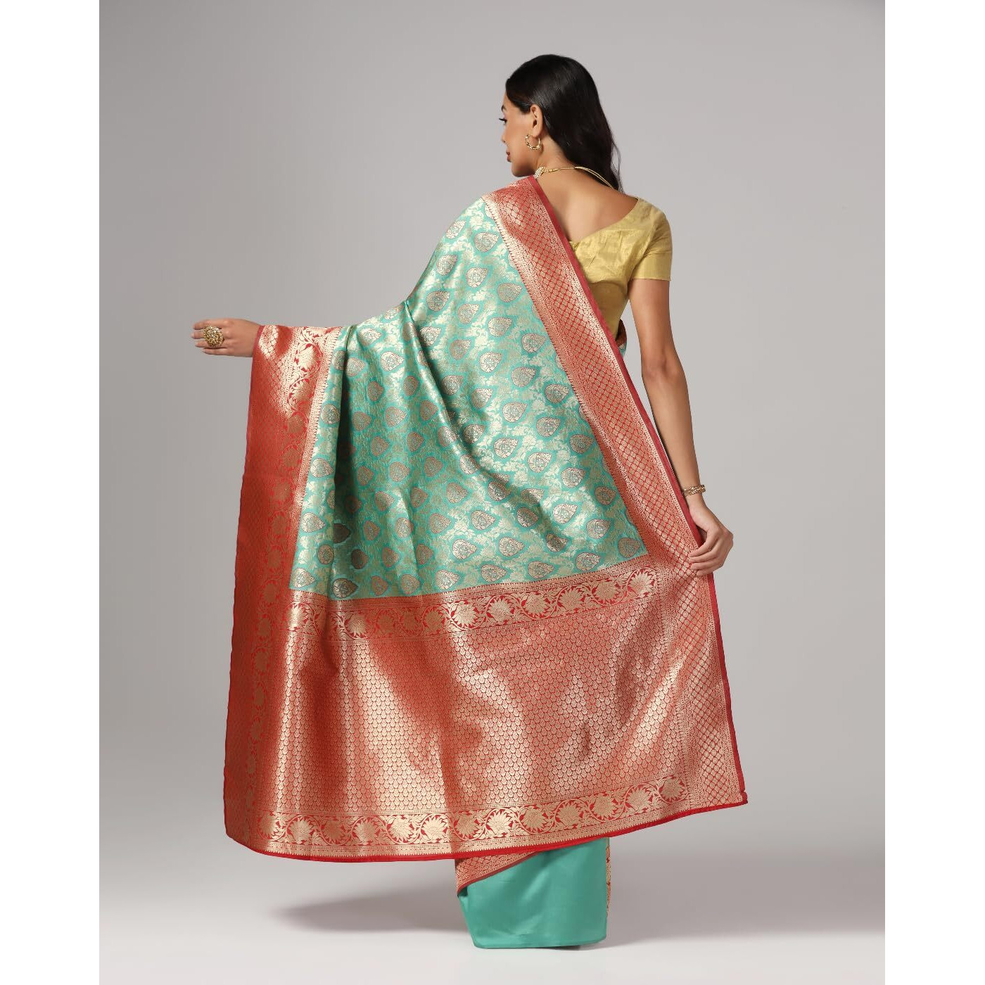 Leriya Fashion Saree for Women | Golden Saree for Women | Cotton Silk Saree for Women | (Light Green)