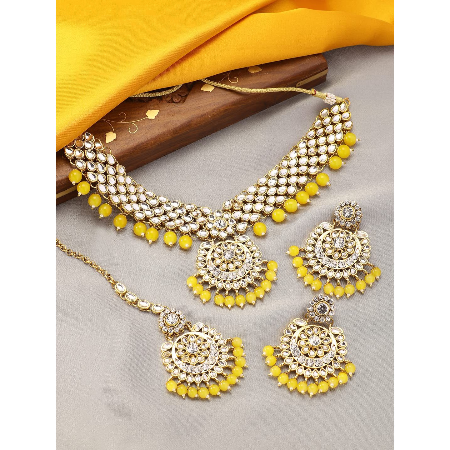 Peora Indian Traditional 18K Gold Plated Kundan Bead Choker Necklace with Earring Mangtikka Jewellery Set for Women Girls
