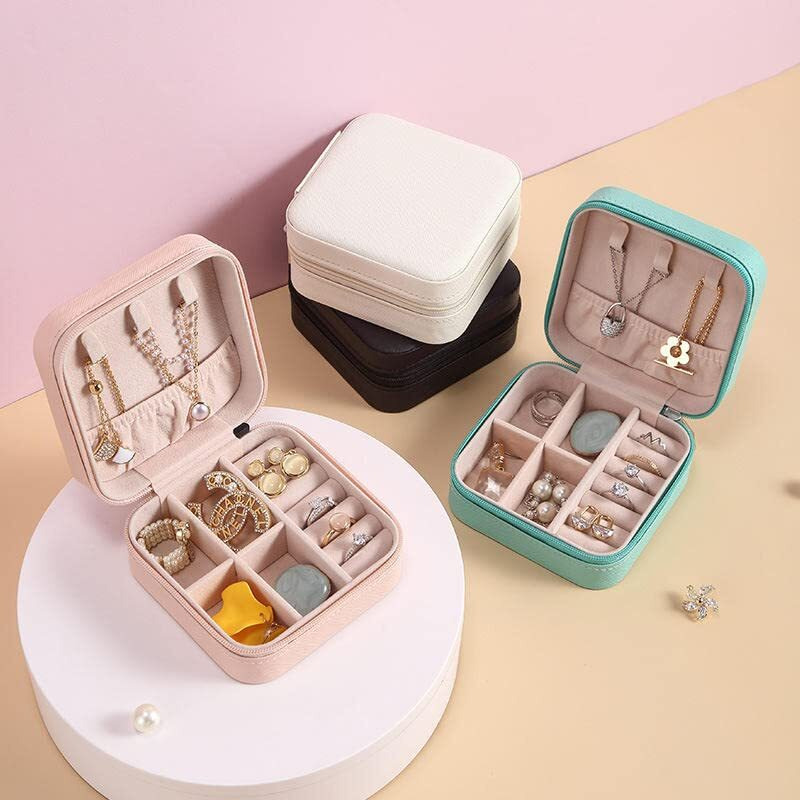 Vitalogy - Jewellery Organisers Storage Box - Travel Case, Portable Jewellery Holder for Rings, Earrings, Necklace, Bracelet, Bangles Organizer, Gifts for Girls & Women (White, Faux Leather)