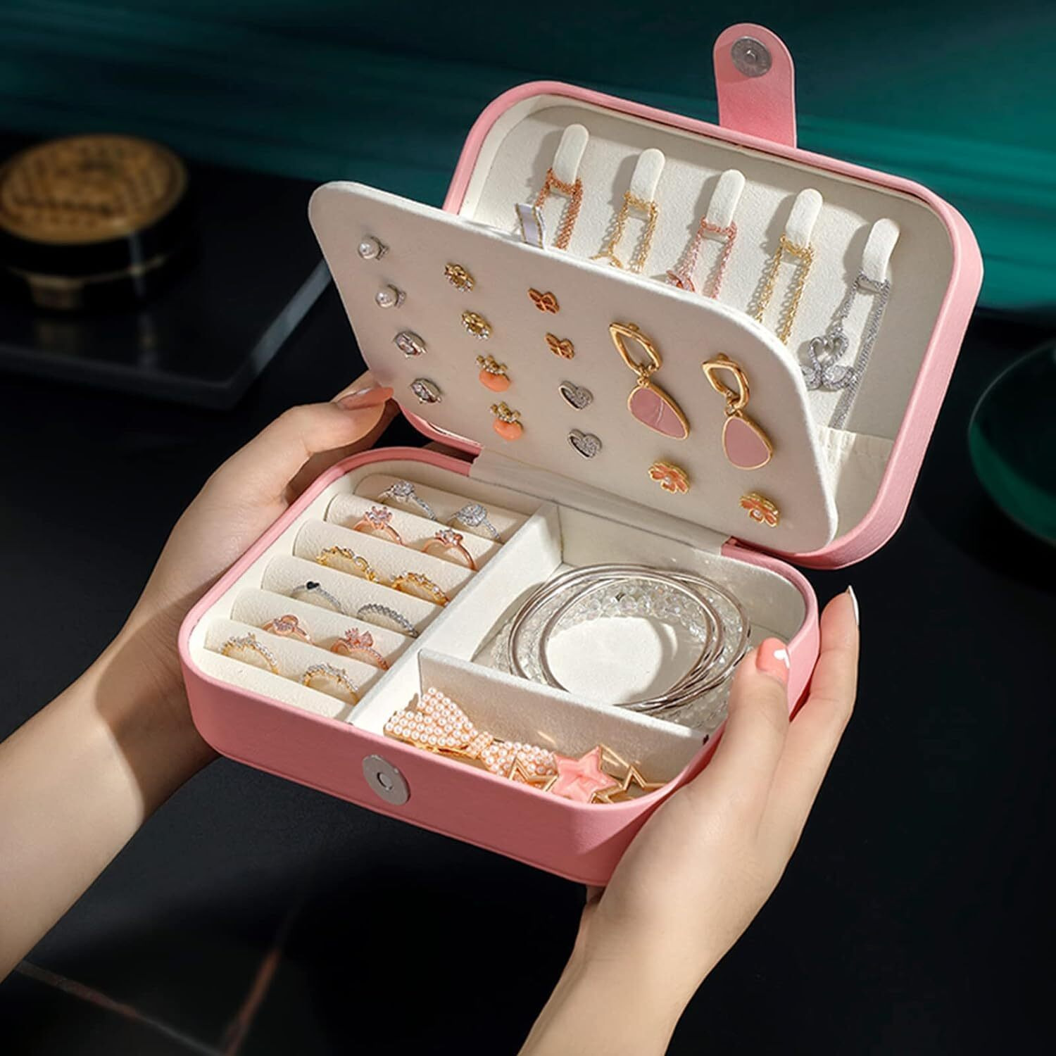 HSR Travel Jewelry Box, PU Leather Small Jewelry Organizer for Women Girls, Double Layer Portable Mini Travel Case Display Storage Holder Boxes for Stud Earrings, Rings, Bracelets, Necklaces, (Pink)
