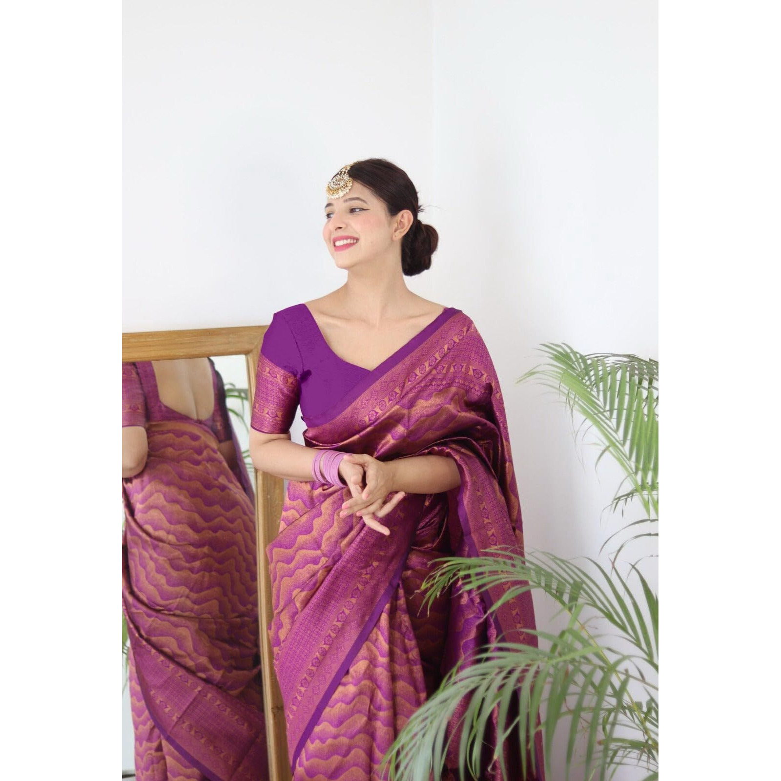 Yashika Womens Trendy Banarasi Kanjivaram Art Silk Purple Color Saree with Blouse Material(TANNU PURPLE)