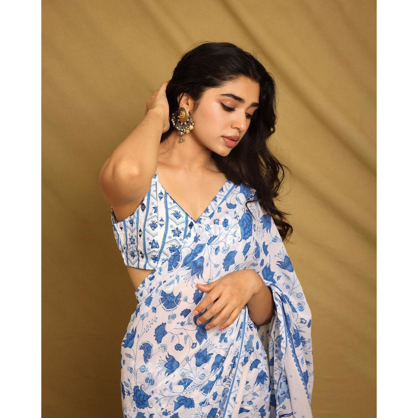 Sidhidata Womens Georgette Printed Saree With Unstitched Blouse Piece (Elephant White)
