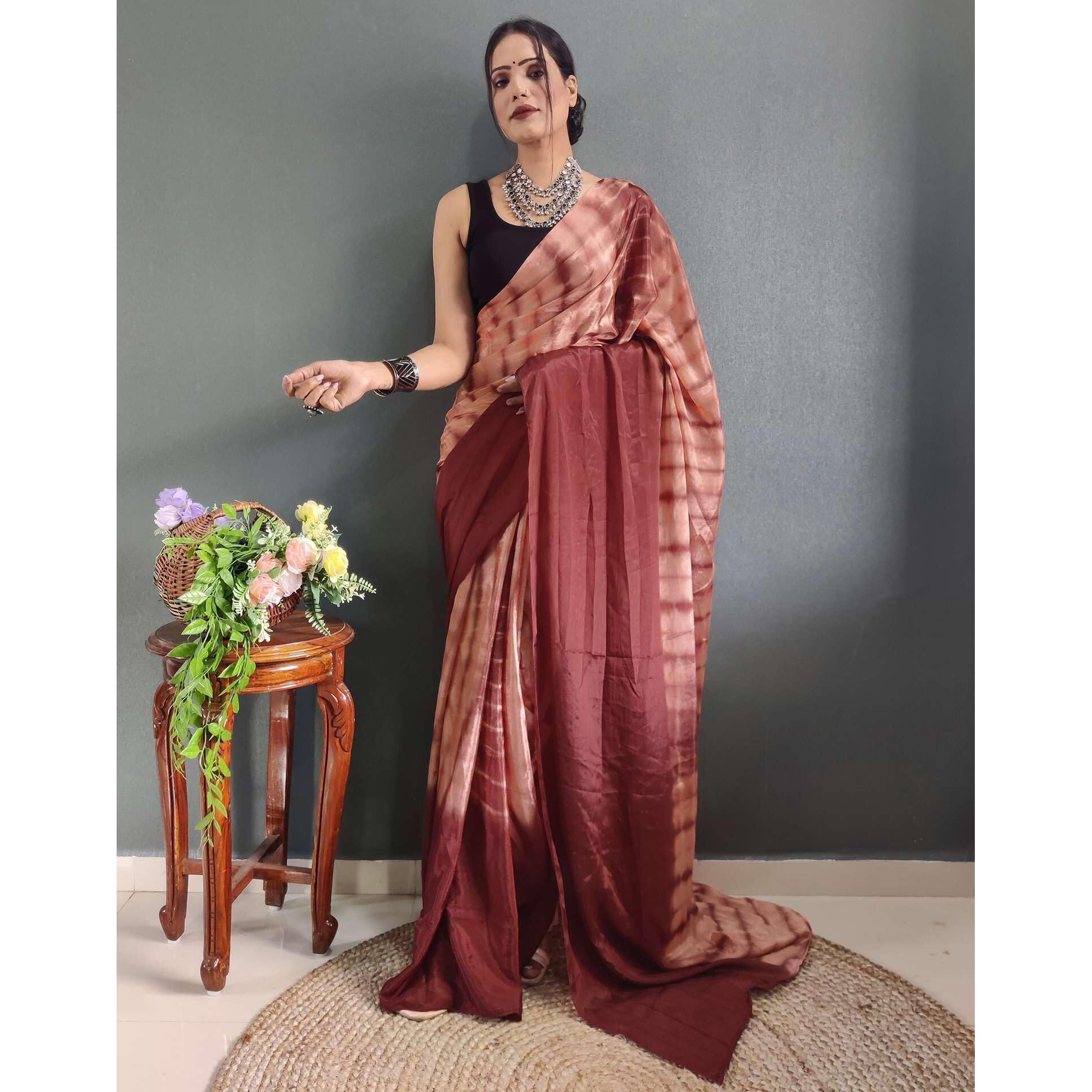 Sidhidata Womens Chinon Prizma Printed Ready To Wear one Minute Saree With Unstitched Blouse Piece (Prizma Rust_Rust_Free Size)