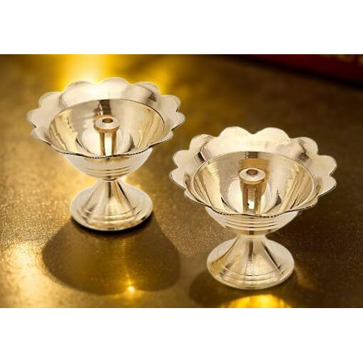 True Decor Devdas Brass Diya for Puja Diwali Diyas for Decoration Pack of 2 (Height 2 Inch)