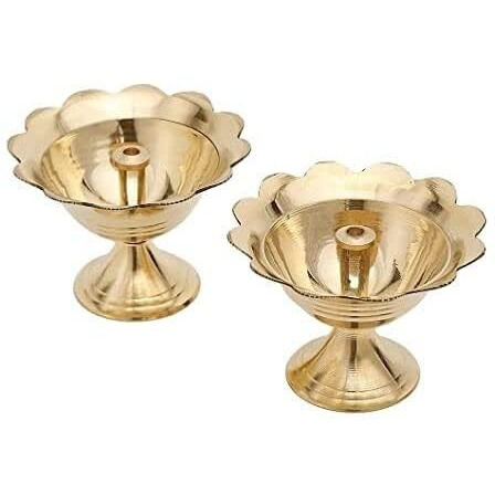 True Decor Devdas Brass Diya for Puja Diwali Diyas for Decoration Pack of 2 (Height 2 Inch)