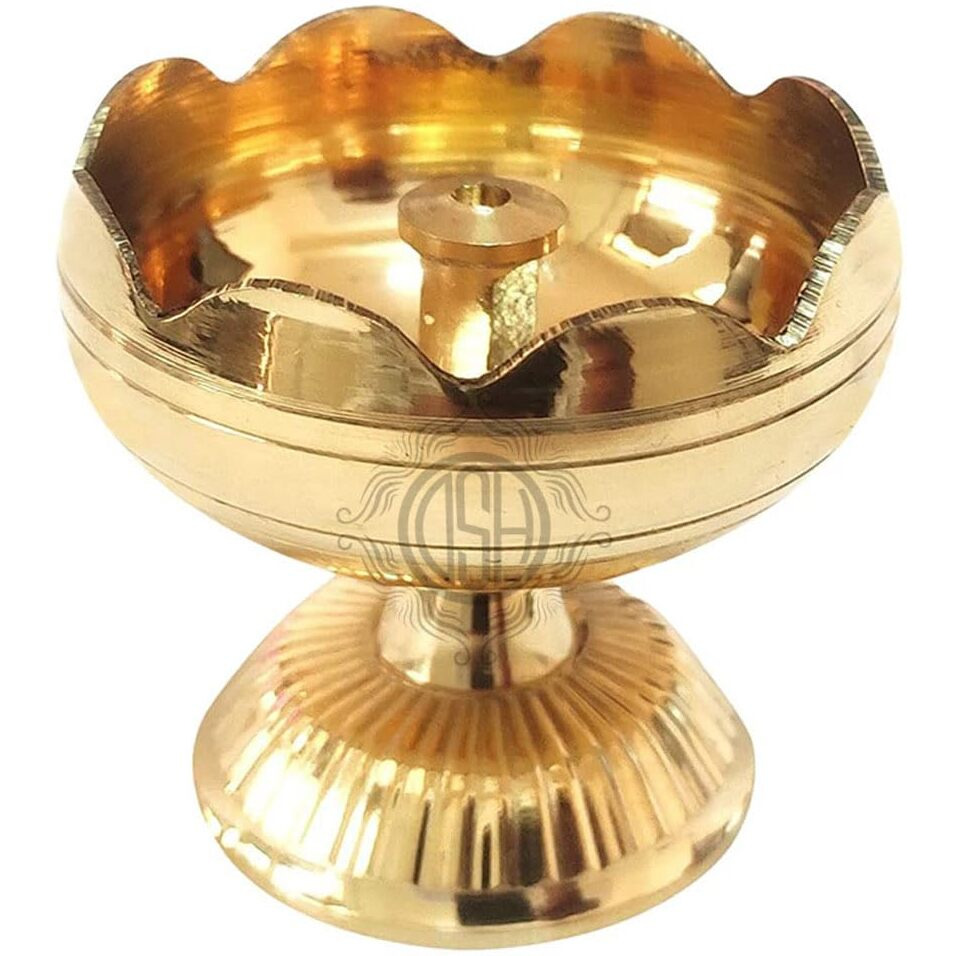 DSH Brass Flower Diya Set of 2 Oil Lamp for Pooja Room Home Decorative Item for Diwali Puja and Gift (2)
