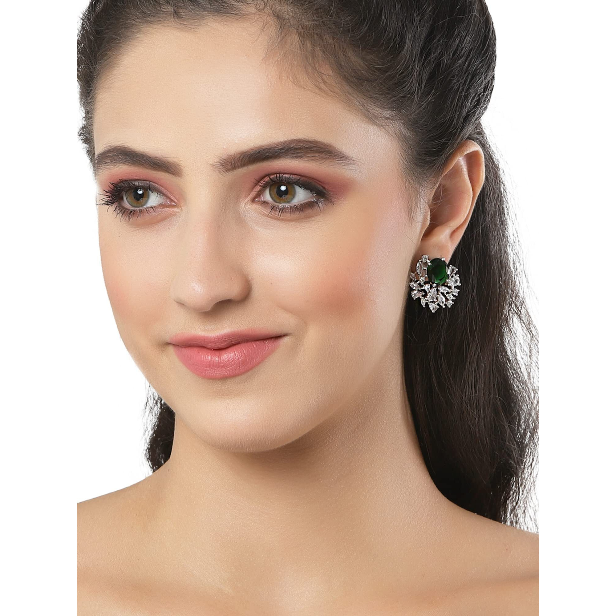 Karatcart Women Green American Diamond Stud Earrings