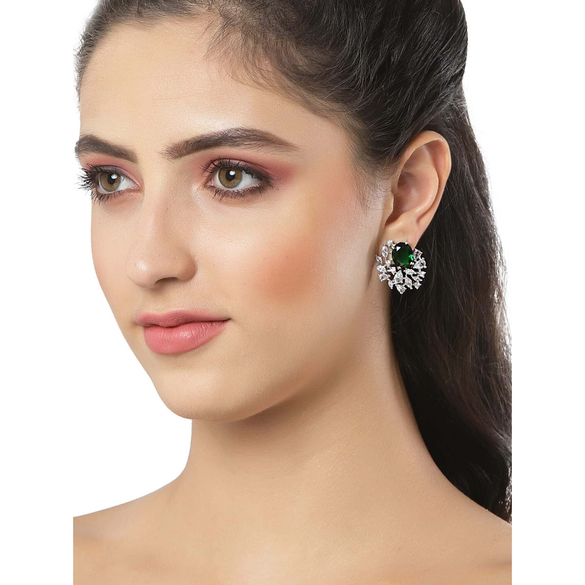 Karatcart Women Green American Diamond Stud Earrings