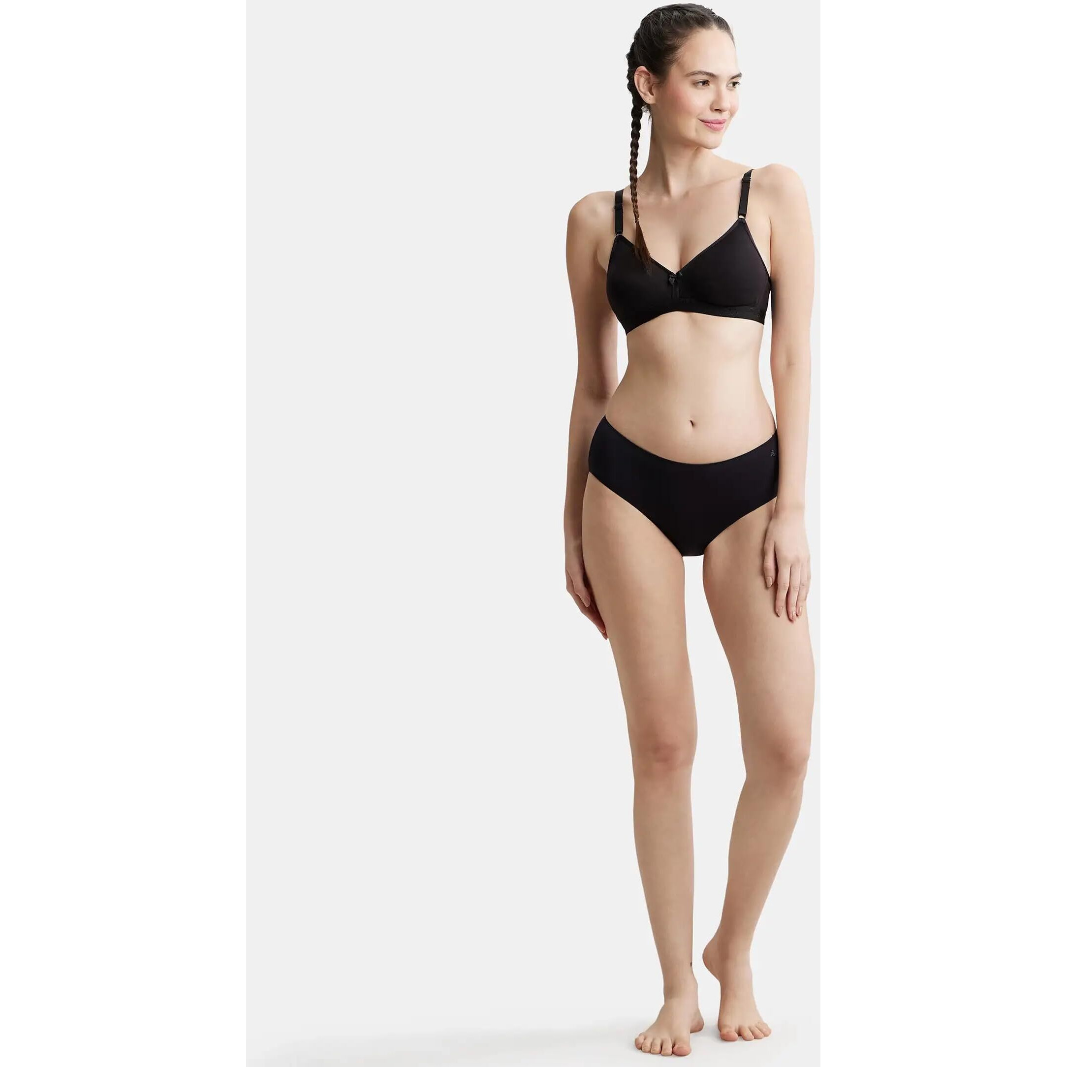 Jockey 1581 Women's Wirefree Non Padded Super Combed Cotton Elastane Stretch Medium Coverage Beginners Bra with Ultrasoft and Durable Underband_Black_32B