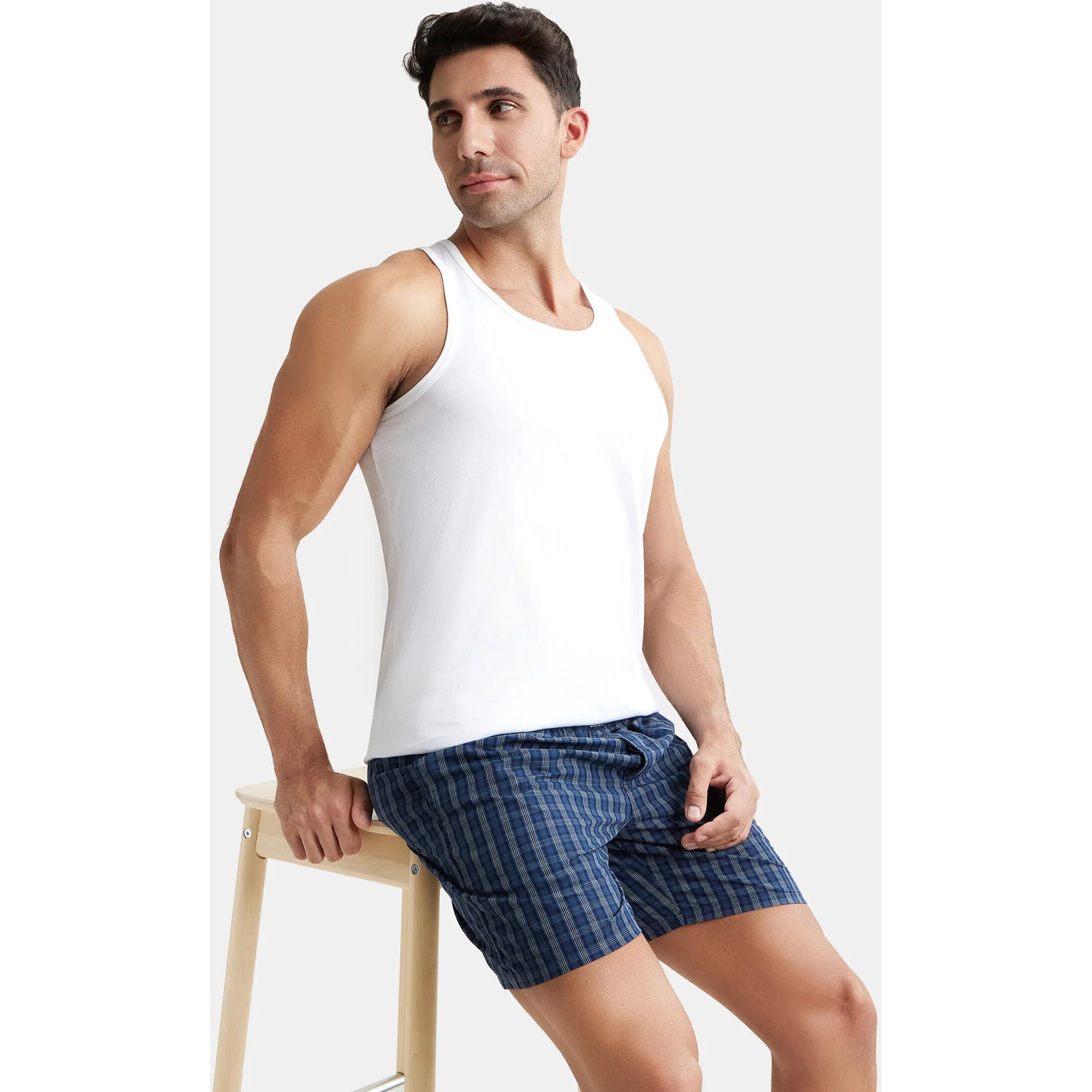 Jockey 8820 Men's Super Combed Cotton Round Neck Sleeveless Vest with Extended Length for Easy Tuck (Pack of 3)_White_M