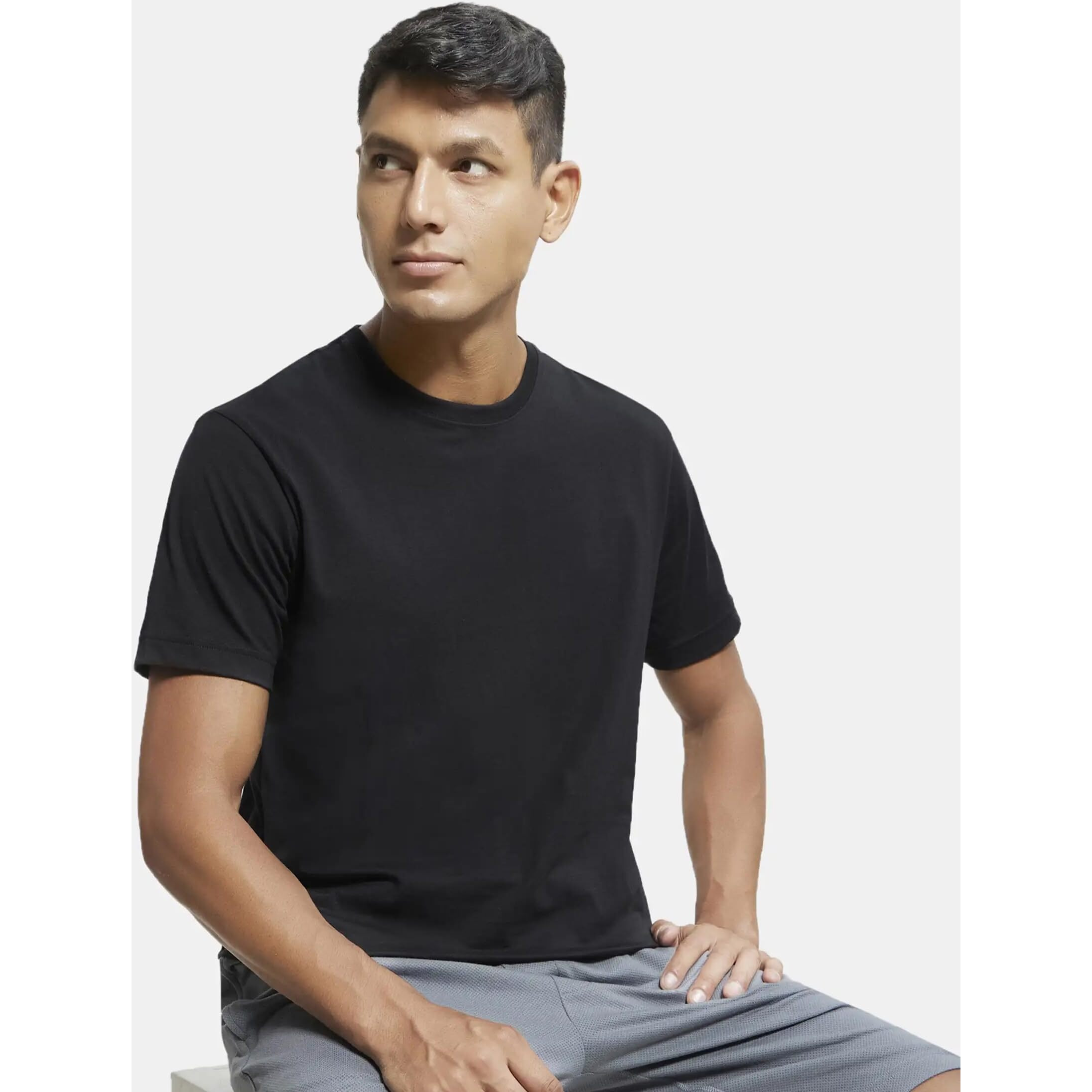 Jockey Men's Regular Fit Round Neck Half Sleeved T-Shirt 2714_Black_M