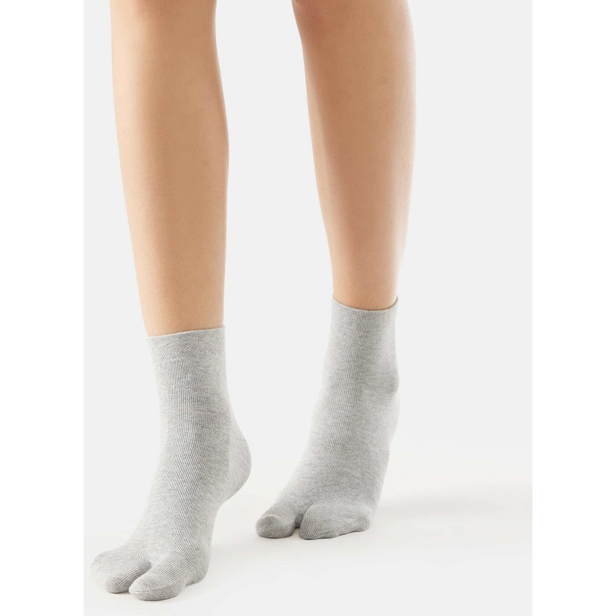 Jockey Women's Ankle Length Toe Cotton Socks 7487_Grey Melange_Free Size