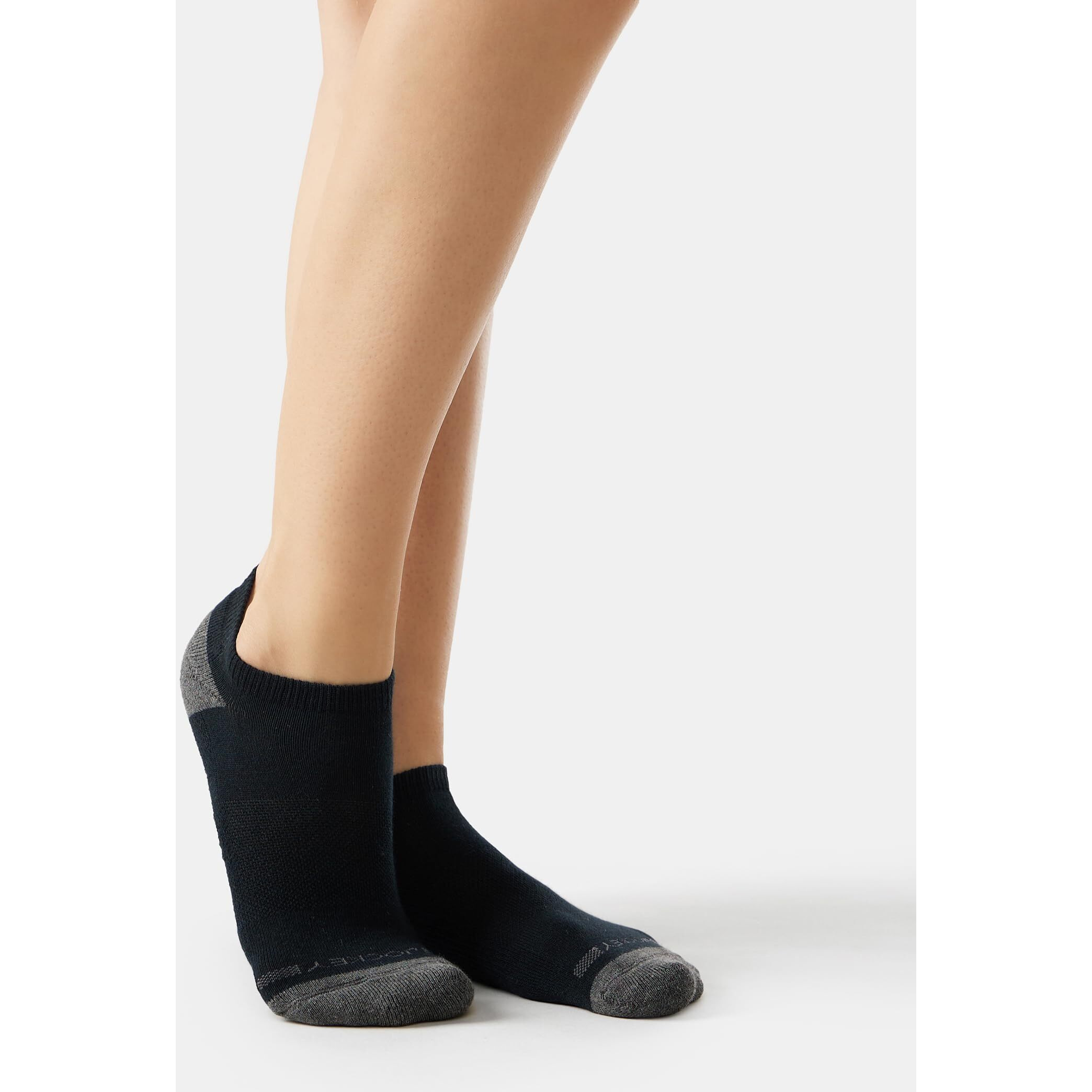 Jockey 7506 Women's Cotton Nylon Blend Solid Low Show Socks with Stay Fresh Treatment_Black & White_Free Size