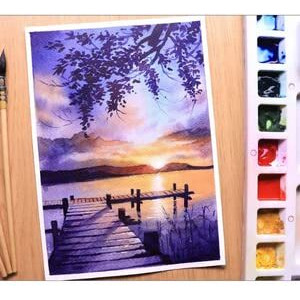 BRUSTRO Artist's Plastic Folding Box Palette | 33 Wells, 26x13 cm | Ergonomic, 100% Recycled Materials, Perfect for Oil Acrylic, Watercolour Paints, Built-in Handle, 5 Mixing Areas.