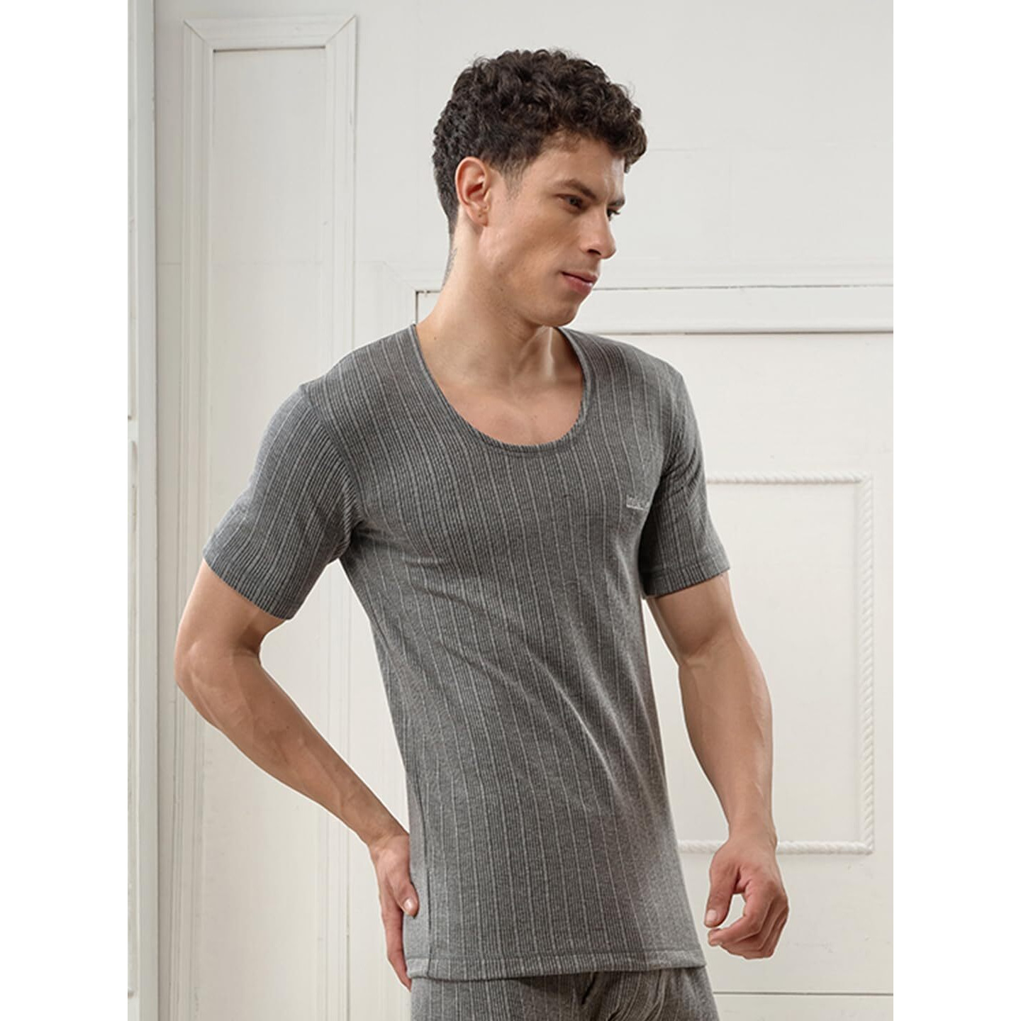 Lux Inferno Mens Regular Fit Thermal Top (Inferno_Ch_Hs_Rn_90_Charcoal Melange_Large)