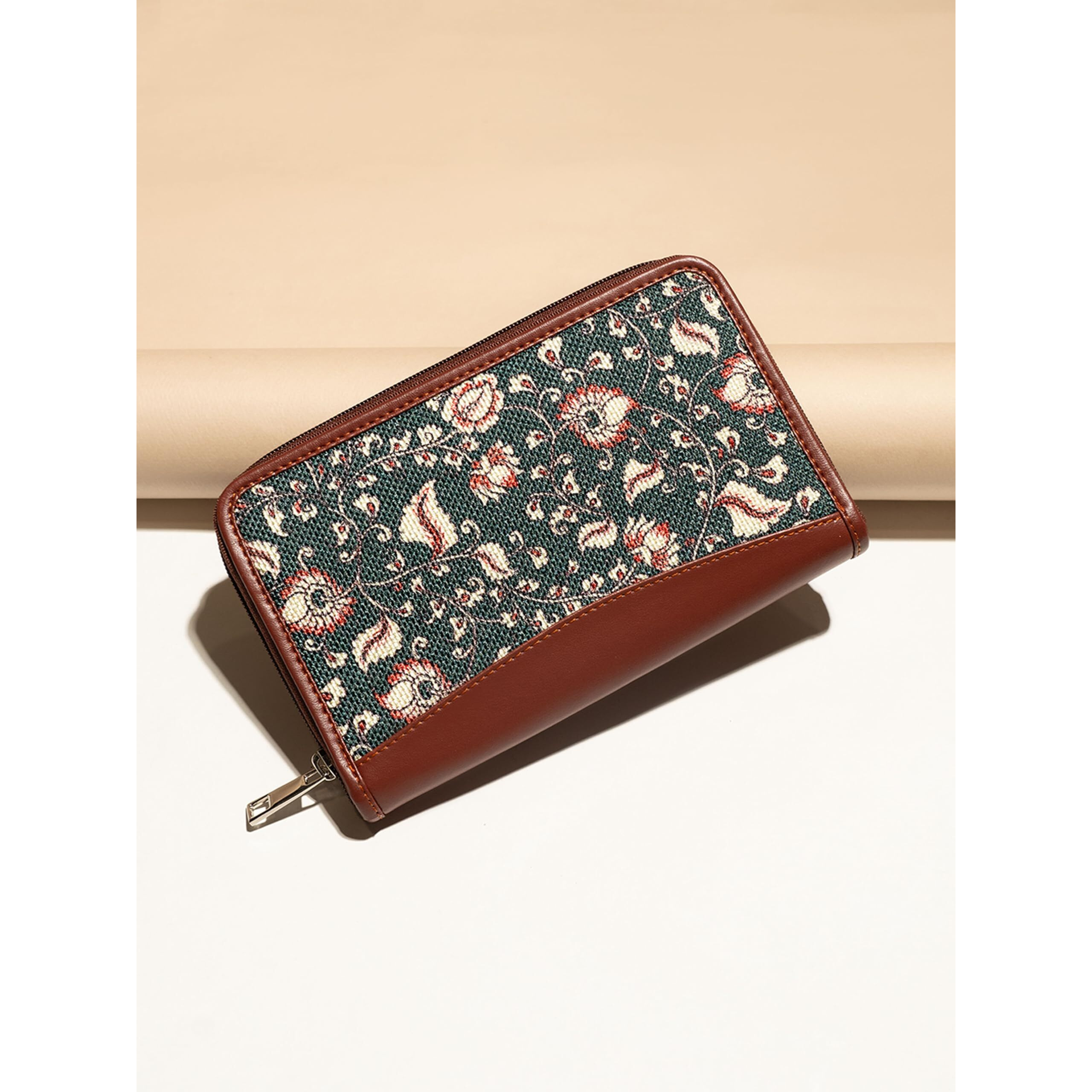 ZOUK Women's Handcrafted Blue Kalamkari Classic Chain Wallet for Mobile Phones