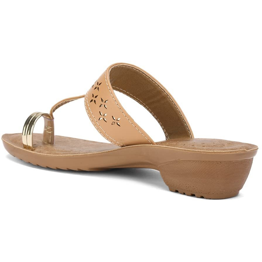 Bata Women's PAYLA LASER TR. Toe Ring Sandals (6718823_BEIGE_7 UK)