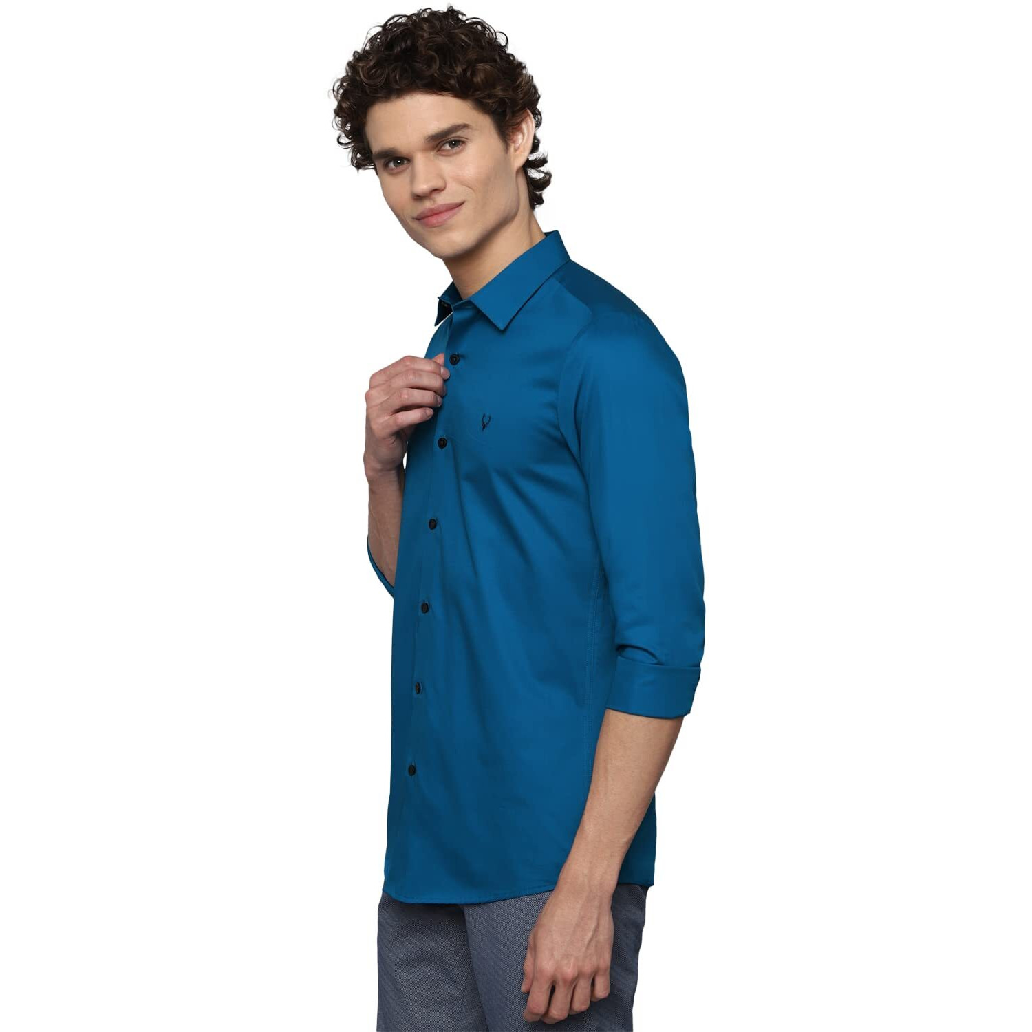 Allen Solly Men's Solid Regular Fit Shirt (ASSFQMOP403092_Blue 40)