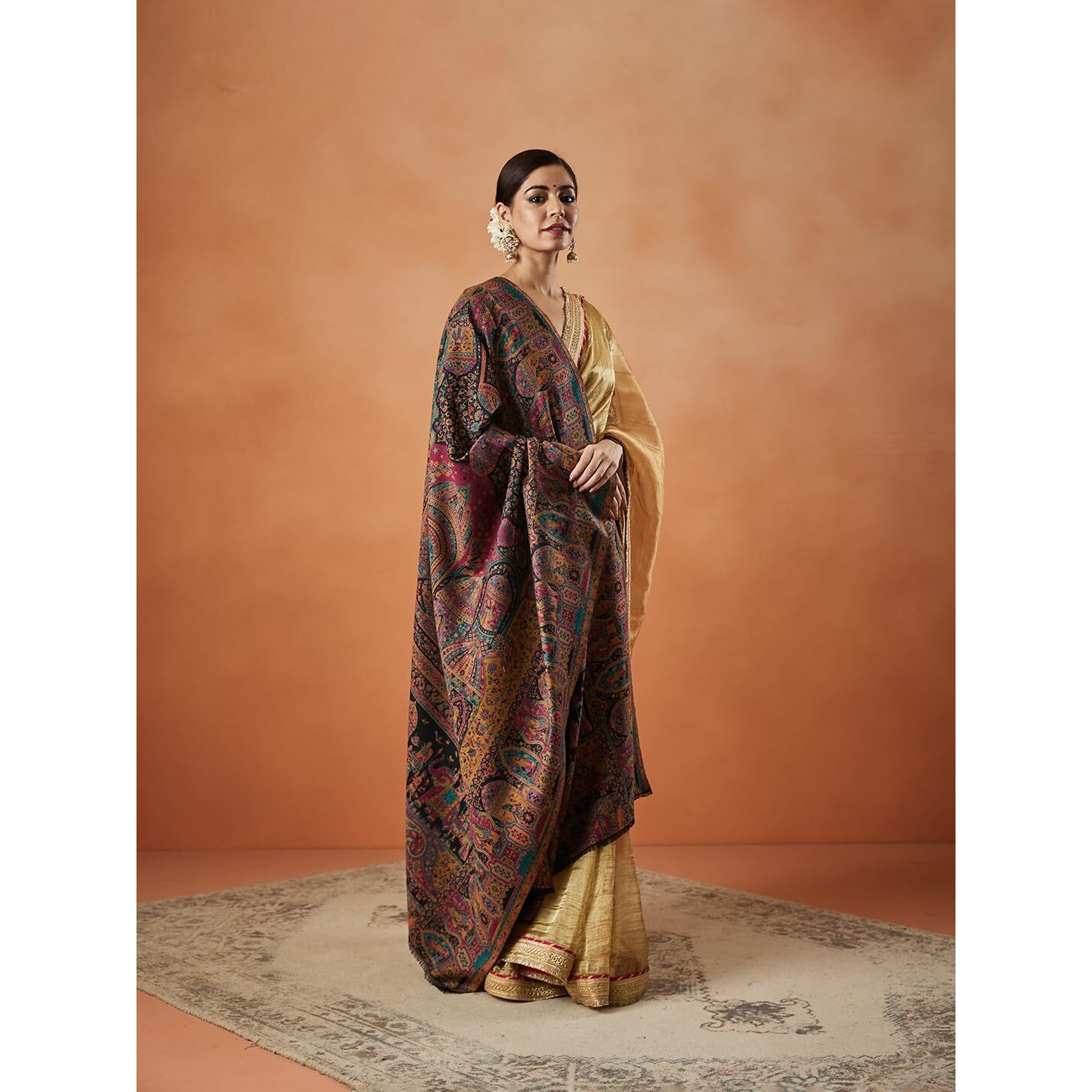 Women Surmai Kaani Wool Blend Kashmiri Shawl (Size 101X203 CM)