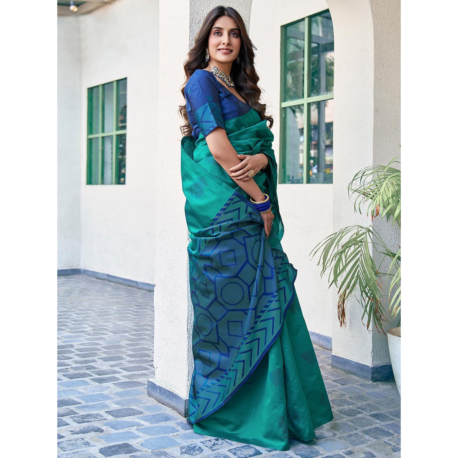 SAMAH Women's Jacquard Silk Saree (3697S120N_Teal Green2)