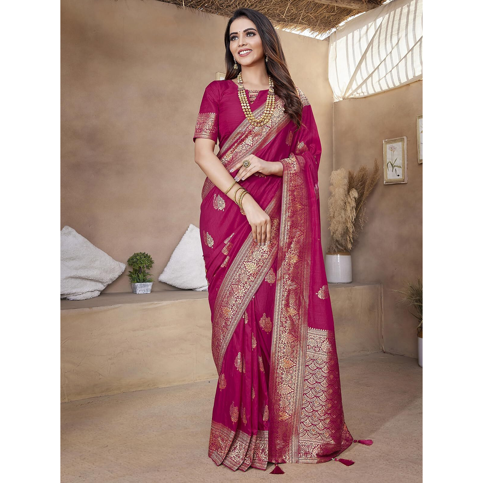 Satrani Women's Silk Blend Jacquard Work Saree with Unstitched Blouse Piece (3657S6027N_Hot Pink)