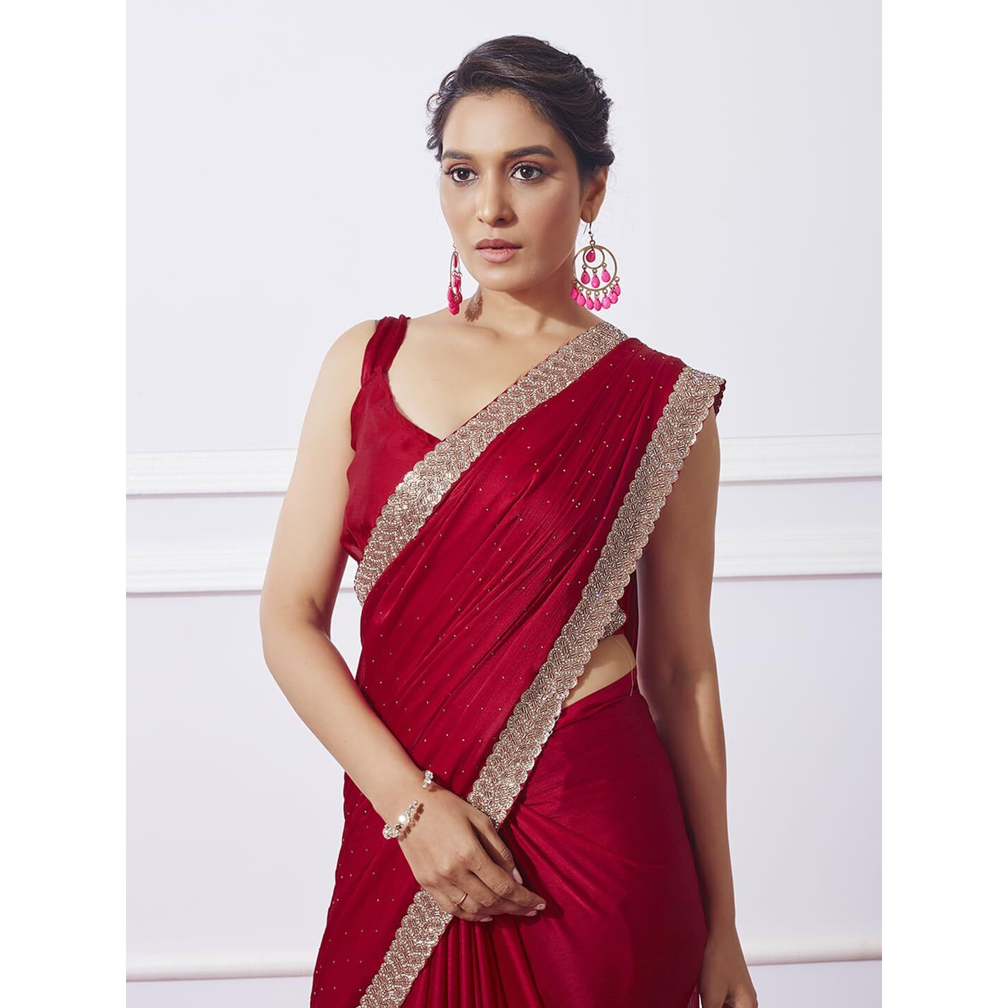 ORHANS Women's Satin Chiffon All Over Fix Diamond With Lace Work Saree With Matching Unstitched Blouse Piece