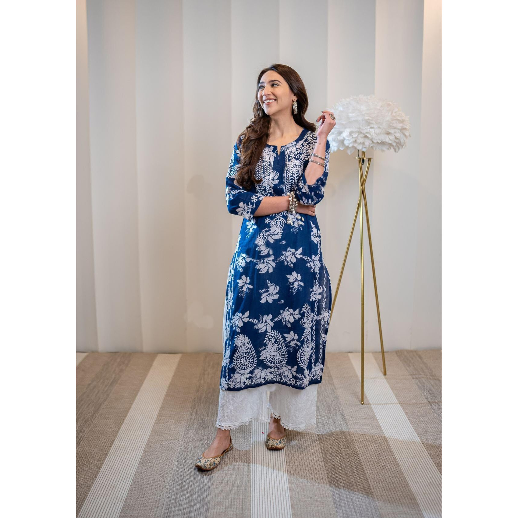 GoSriKi Women's Rayon Blend Chikankari Embroidered Straight Kurta (SCEROS-Cerosin-GS_XL_Blue_X-Large)