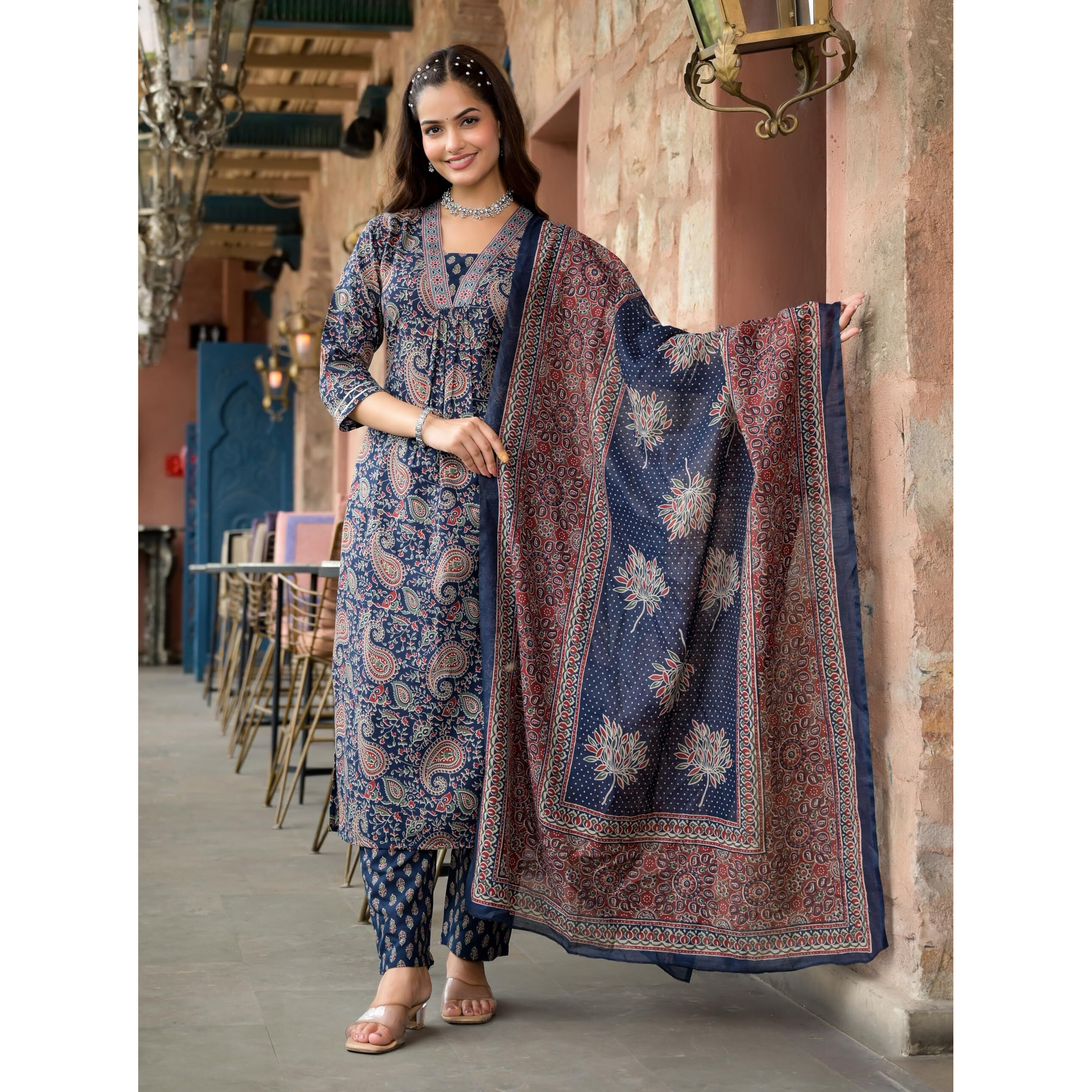 KLOSIA Women Printed Kurta Set and Pant with Dupatta (X-Large) Blue