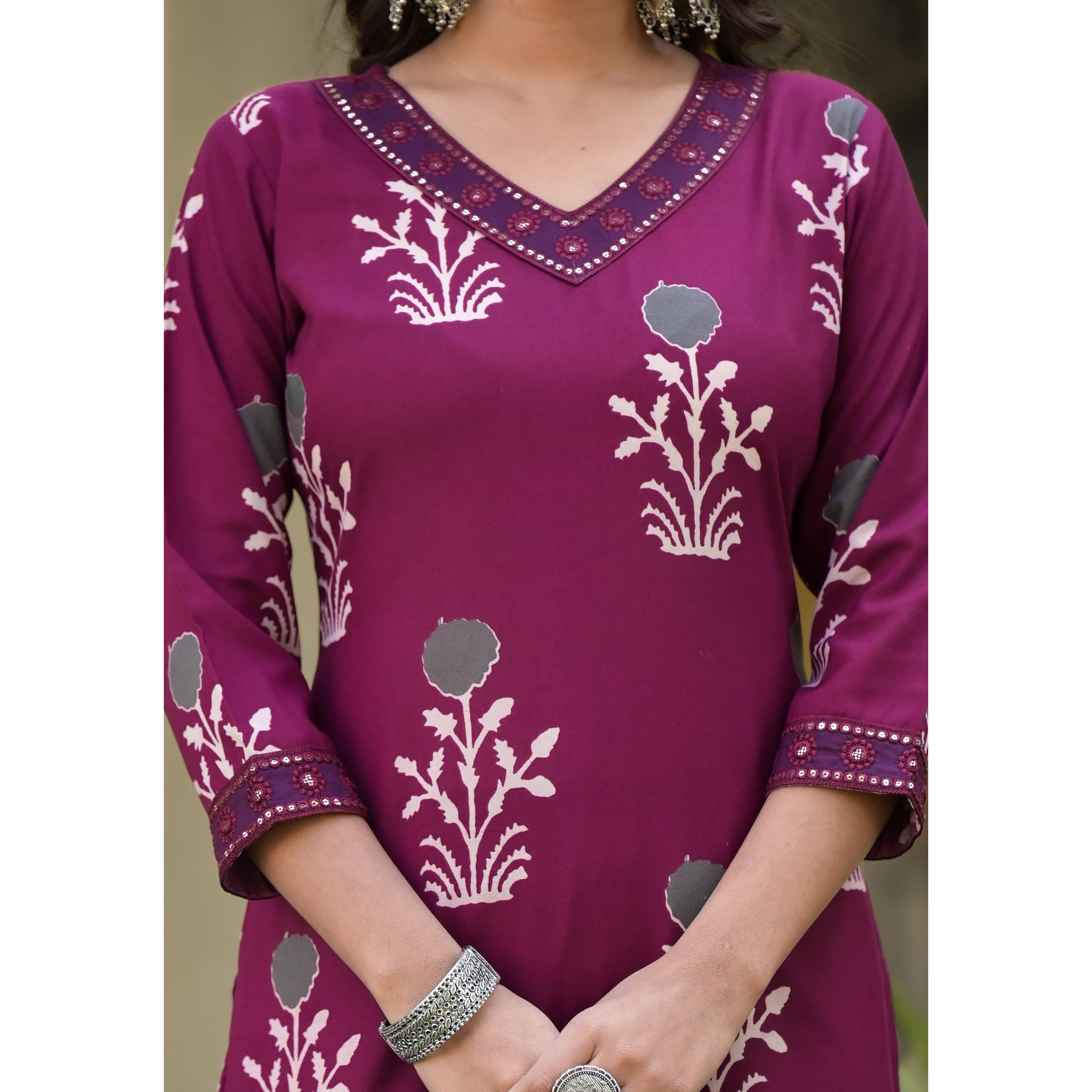 KLOSIA Women Straight Printed Kurta and Pant Set with Dupatta | Ethnic Set | Dupatta Set | Suit Set | Kurta Set | Wedding Suit | (Medium)