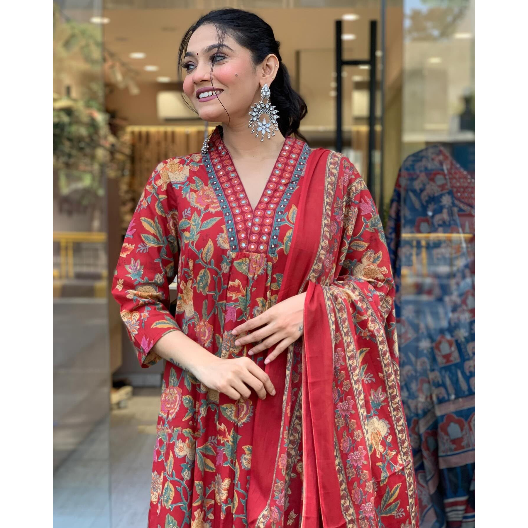 Nermosa Women Printed Anarkali Kurta and pant set with Dupatta (Red, XXL)