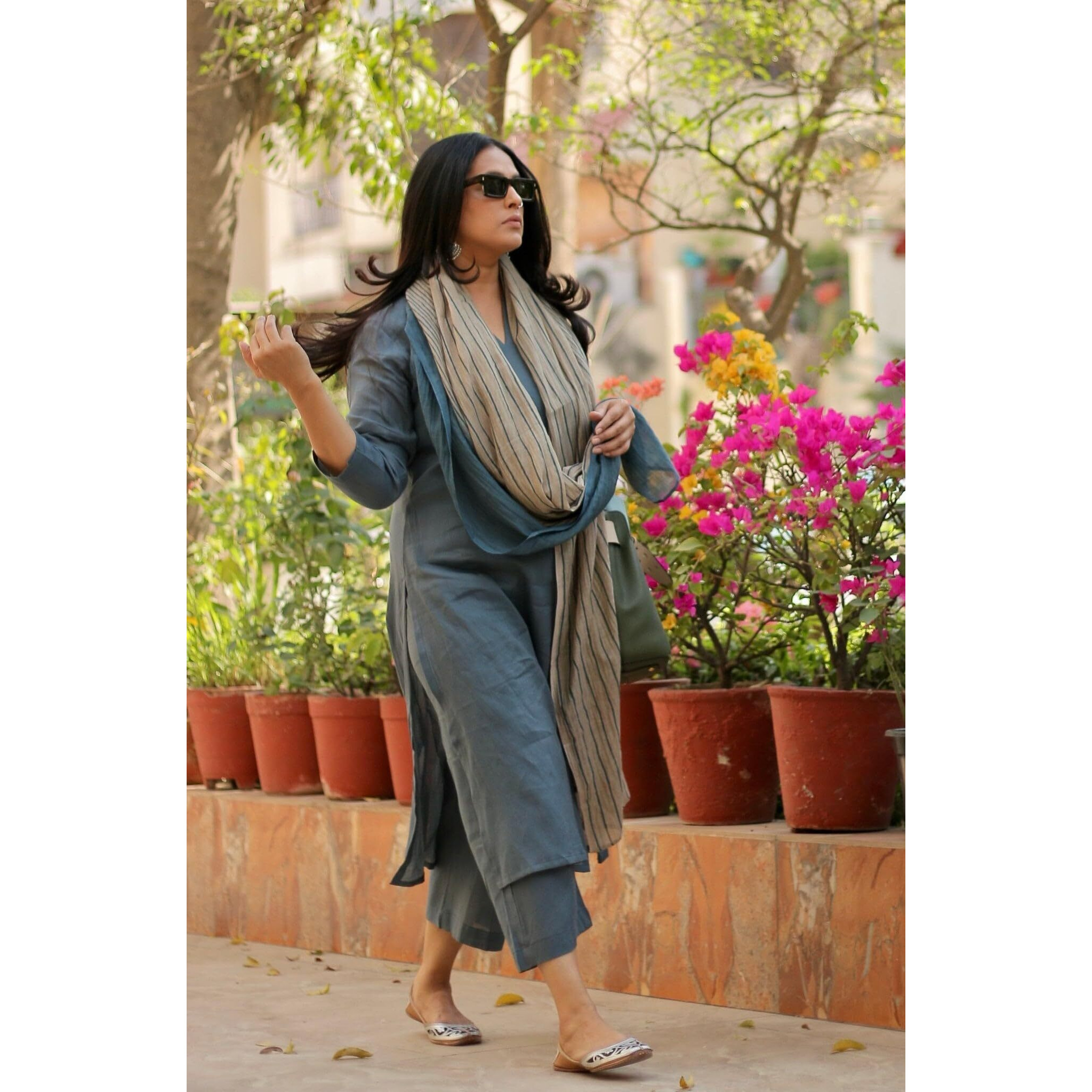 ANNI DESIGNER Women's Rayon Blend Floral Straight Kurta with Pant & Dupatta (Raja Saab Purple-VKS01_2880_Blue_Medium)