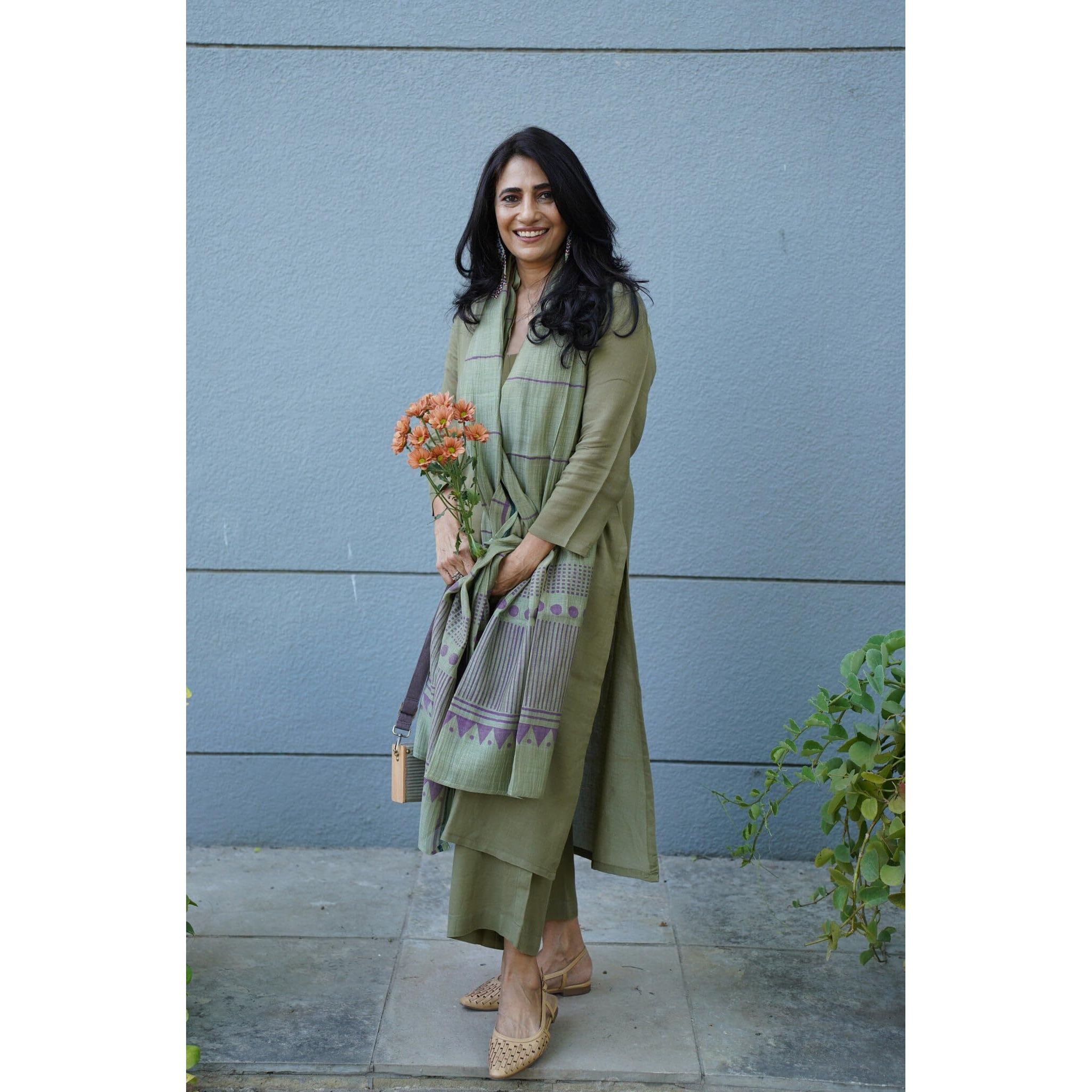 ANNI DESIGNER Women's Rayon Blend Floral Straight Kurta with Pant & Dupatta (Raja Saab Purple-VKS01_2880_Green_Small)
