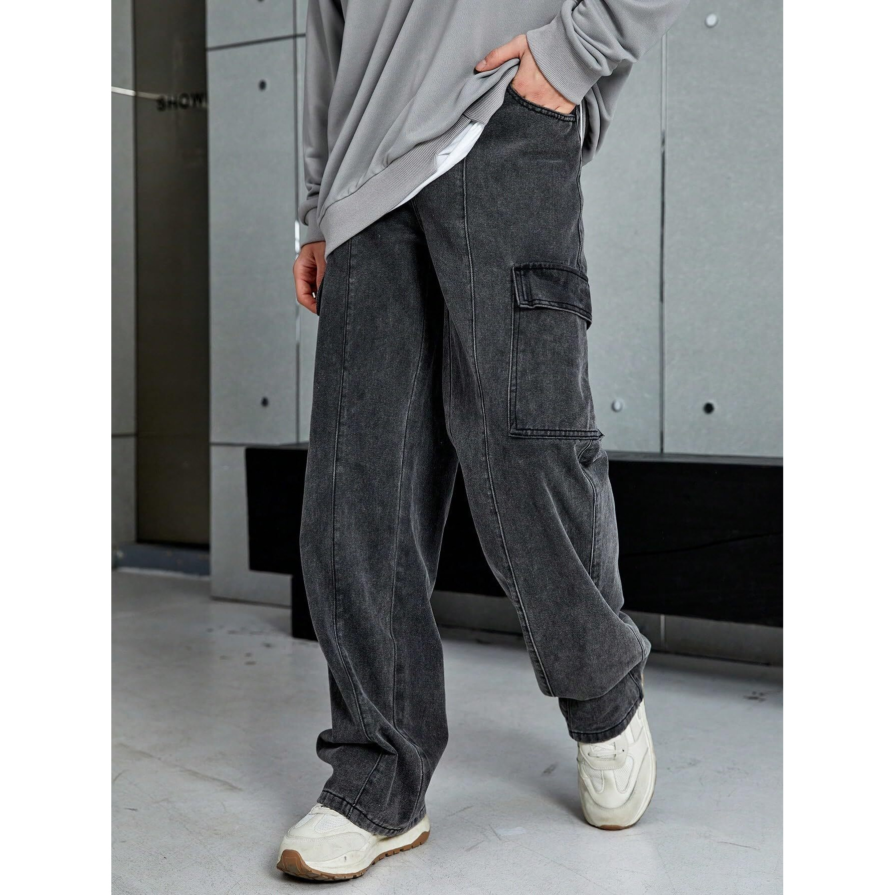 KOTTY Men's Mid Rise Solid Cargo Jeans Rich Black