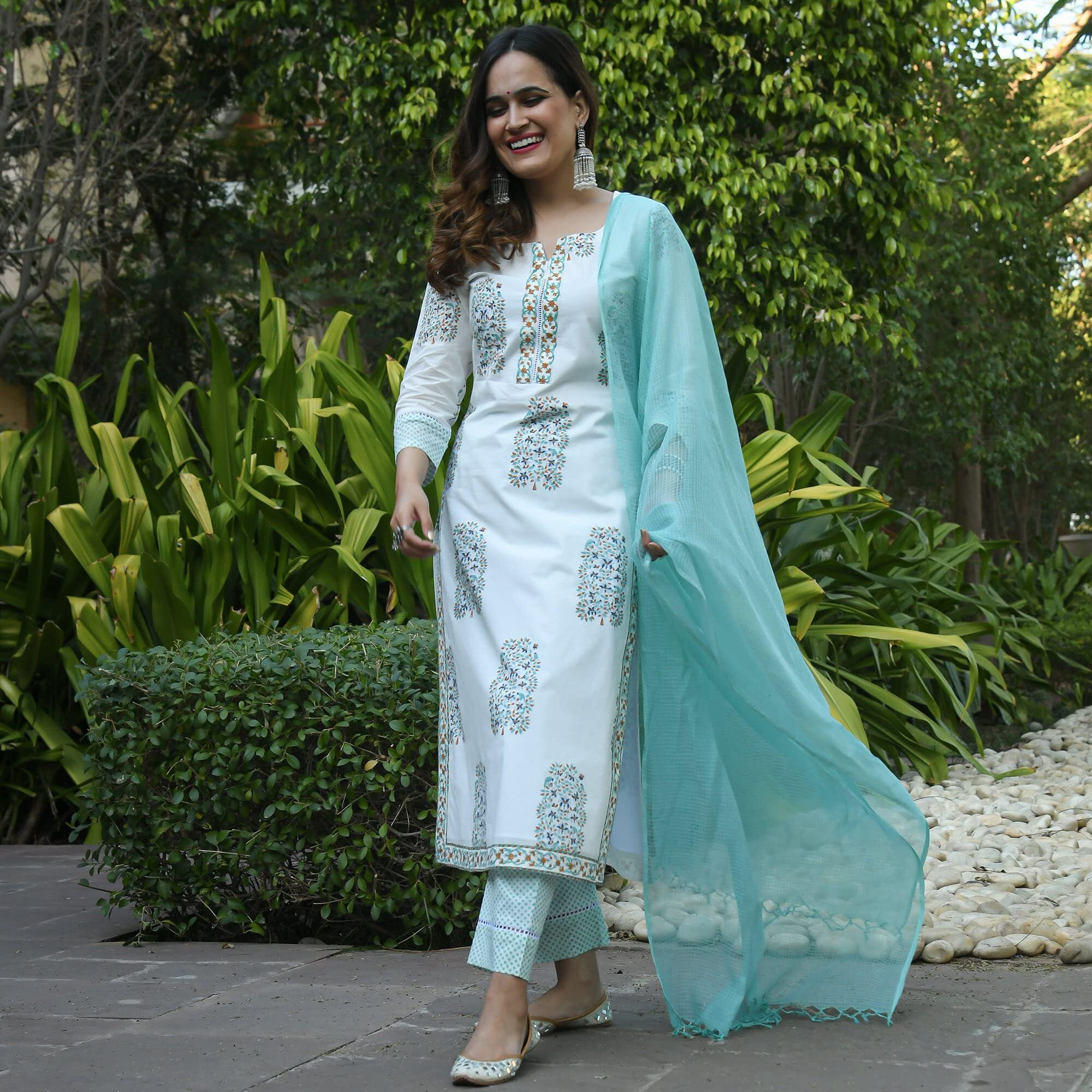 KLOSIA Women Pure Cotton Printed Straight Kurta with Pant & Dupatta Suit (XX-Large) White