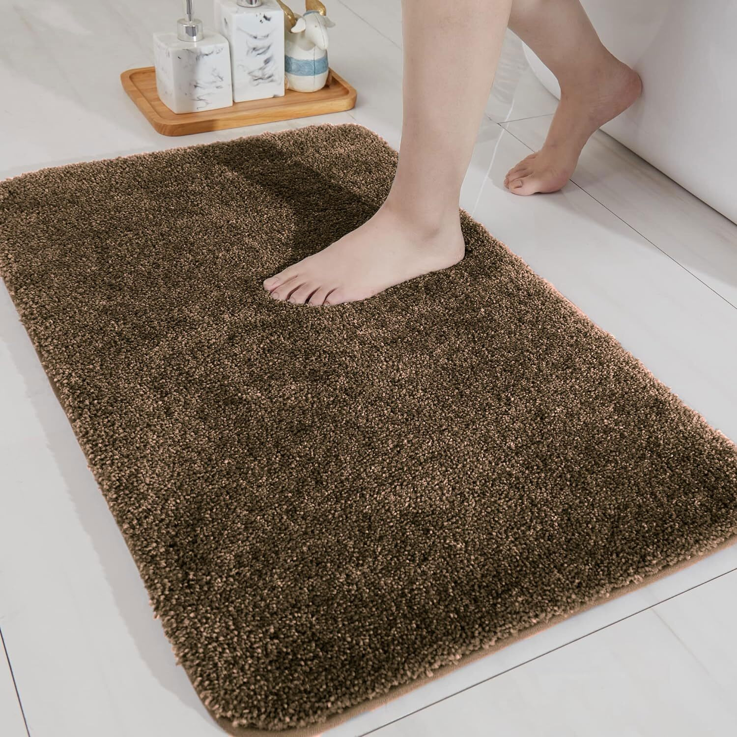 LUXE HOME INTERNATIONAL Microfibre Rectangular Bath Mat Super Soft Anti Skid Newman Mats For Bathroom (40X60 Cm,Coffee)