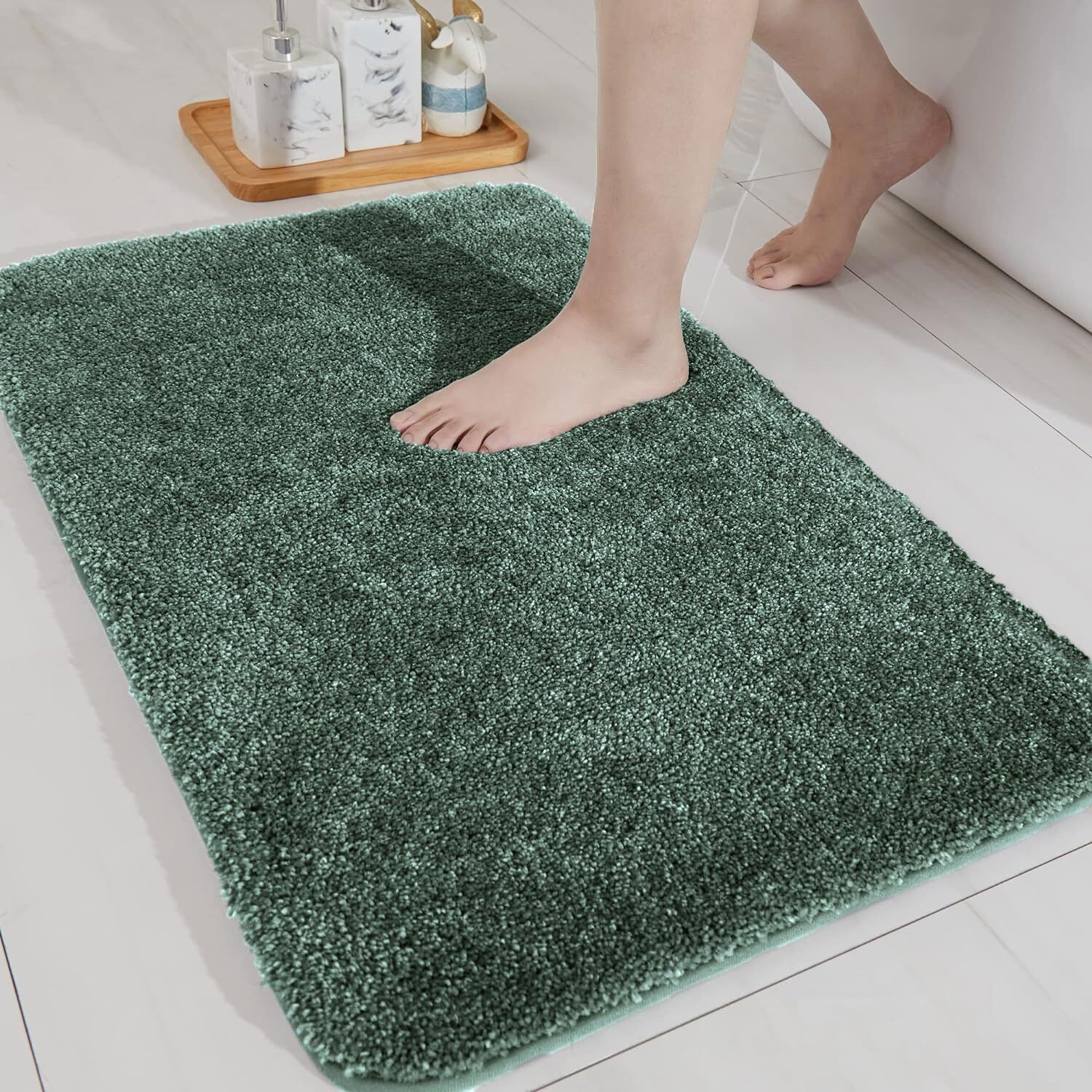 LUXE HOME INTERNATIONAL Microfibre Rectangular Bath mat Super Soft Anti Skid Newman Mats For Bathroom (40X60 Cm,Seige),Green