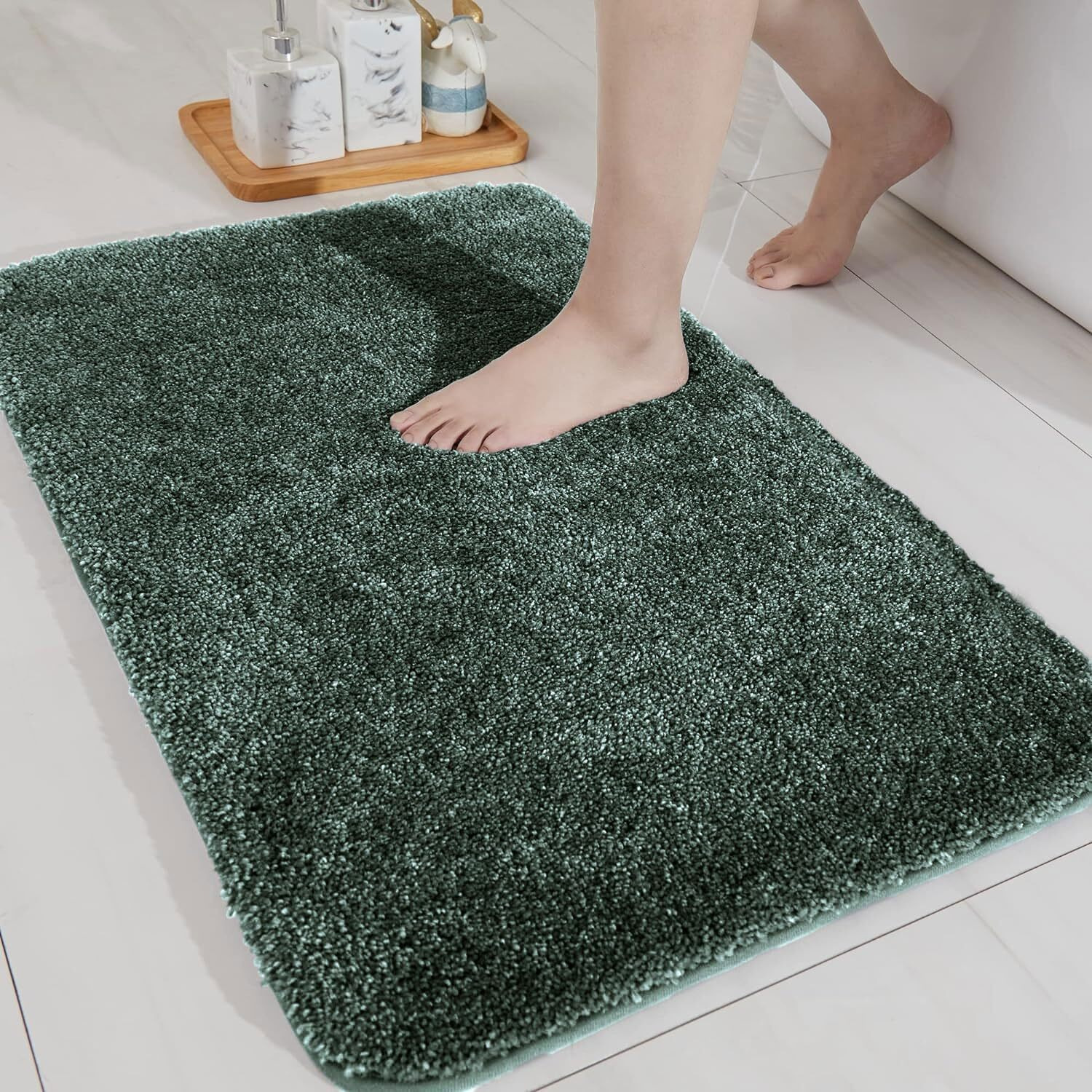 LUXE HOME INTERNATIONAL Rectangular Bathmat 2500 Gsm Microfiber Anti Slip Water Absorbent Machine Washable&Quick Dry Newman Mats For Bathroom (Hunter Green,40Cm X 60Cm,Pack Of 1)