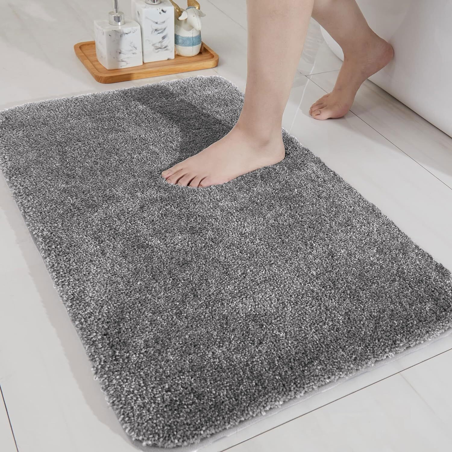 Luxe Home Bath Mat Super Soft Anti Skid Newman Mats for Bathroom (40x60 cm, Silver)