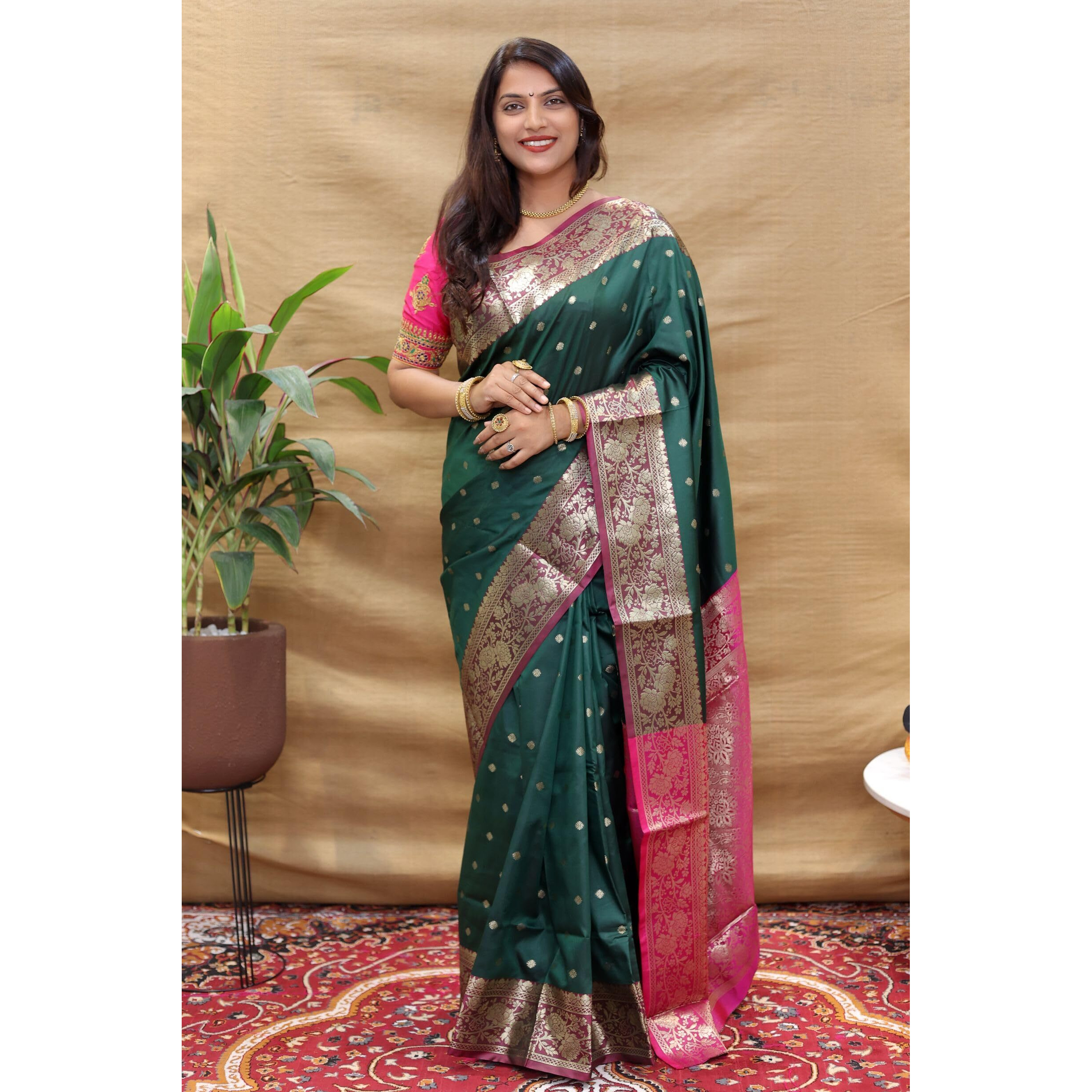 AMIRAT Womens Banarasi Saree Soft new ladies 2024 Design Wear Pattu Sarees Latest Cotton Party Sari collections With Blouse Piece for Wedding sadi (Green)